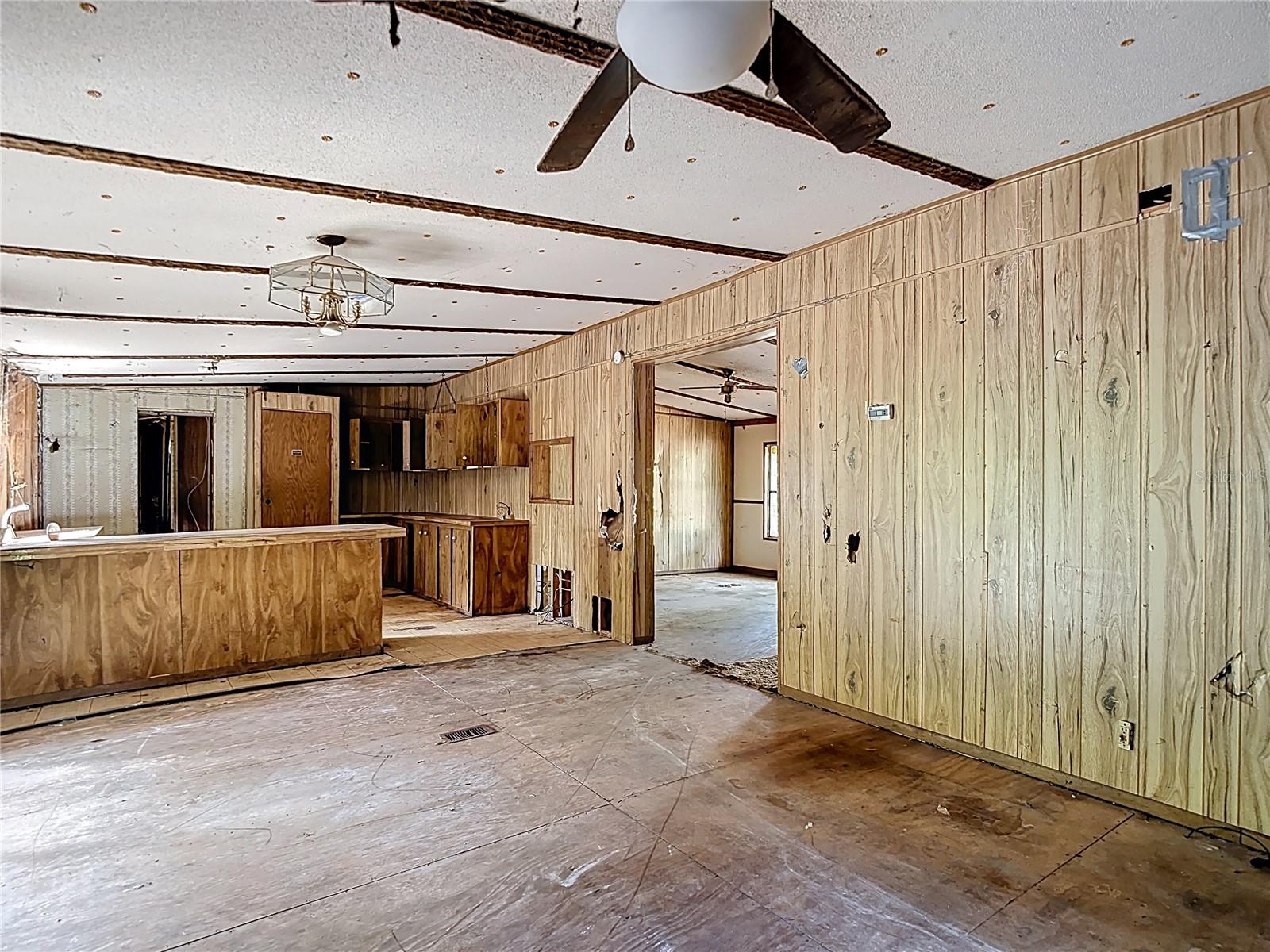 Image 20 of 45 For 7607 Williams Road