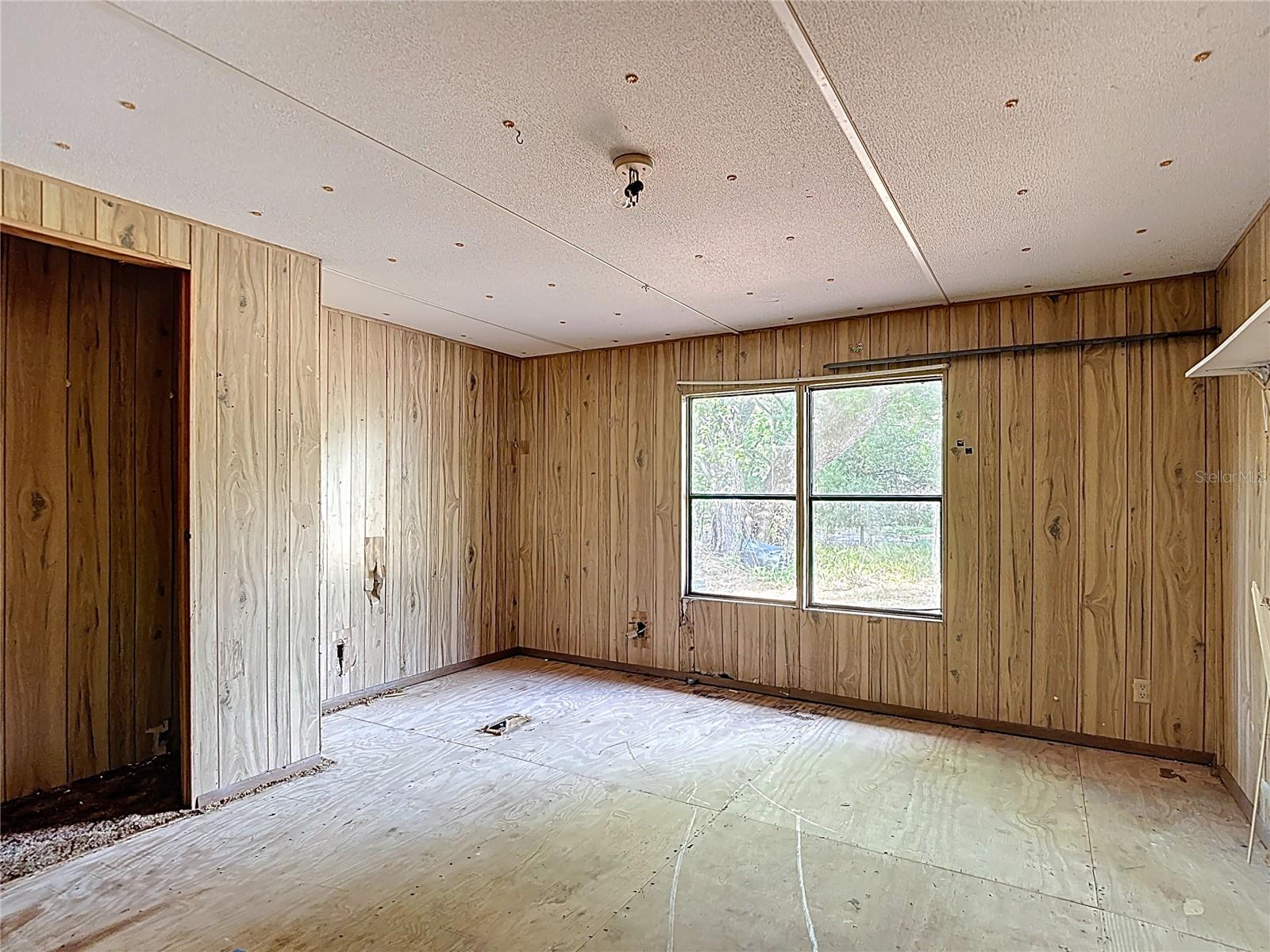 Image 24 of 45 For 7607 Williams Road