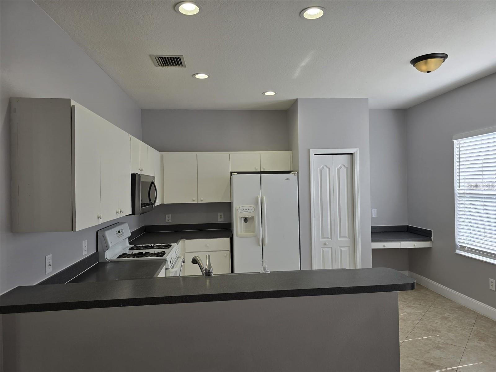 Image 7 of 25 For 24612 Portofino Drive