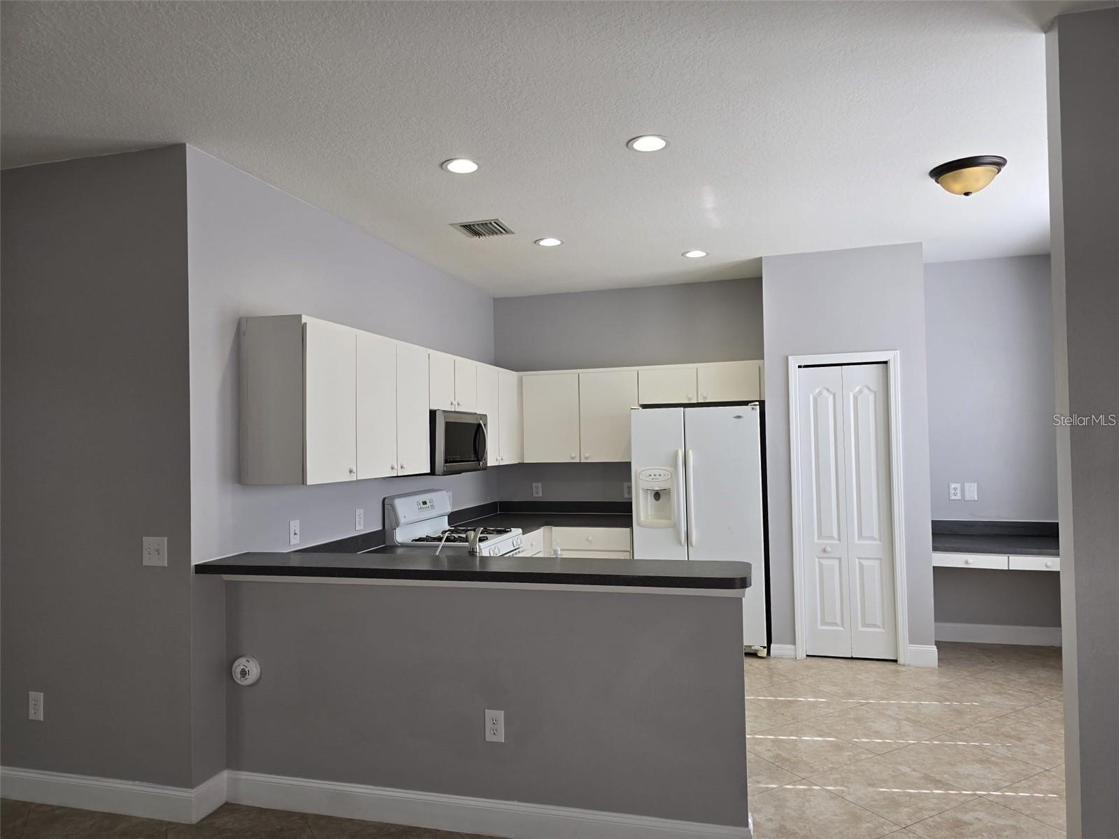 Image 8 of 25 For 24612 Portofino Drive