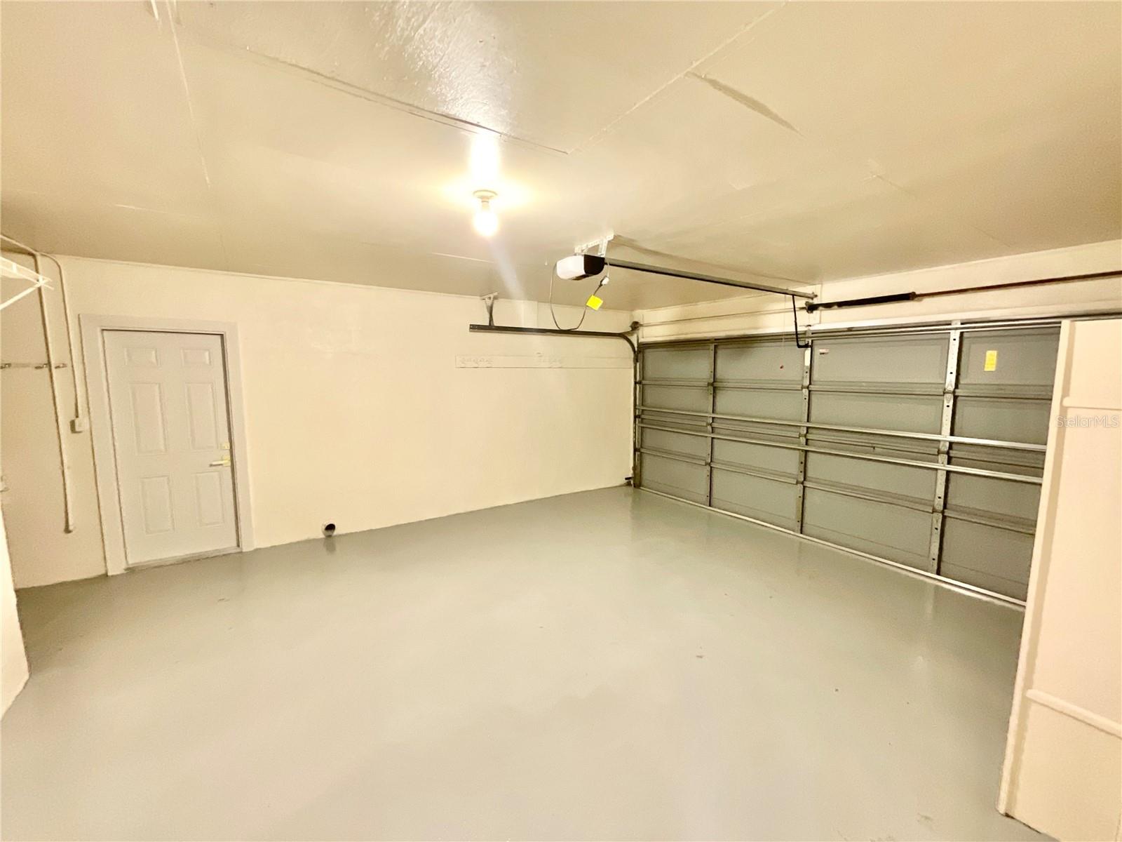 Image 26 of 26 For 644 Manor Drive W