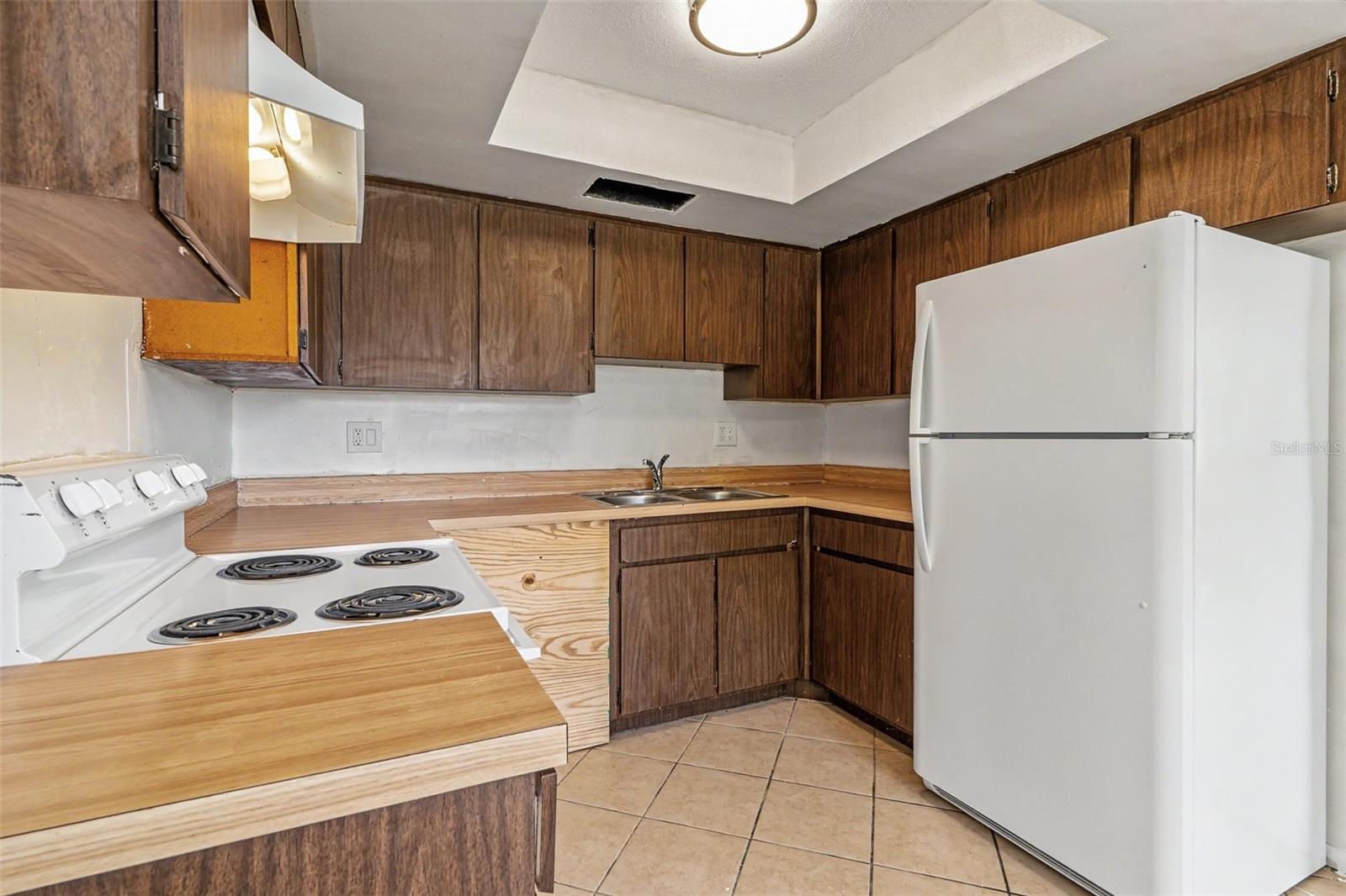 Image 13 of 21 For 3247 Dryer Avenue