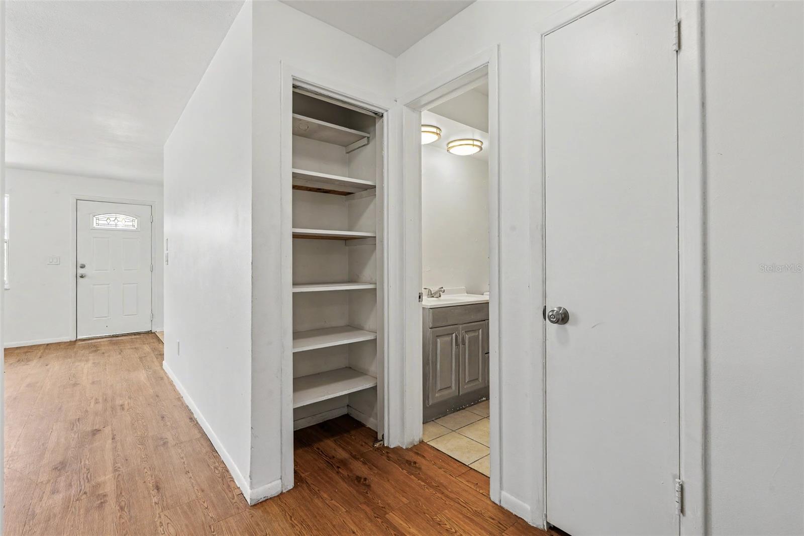 Image 14 of 21 For 3247 Dryer Avenue