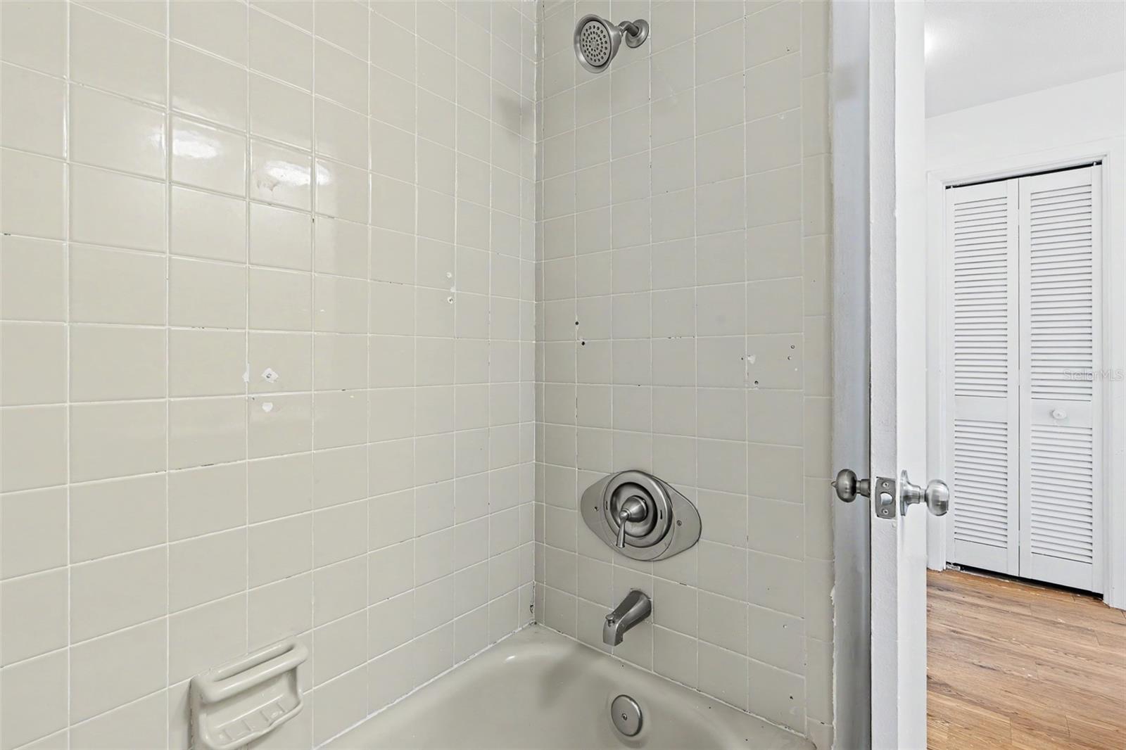 Image 15 of 21 For 3247 Dryer Avenue