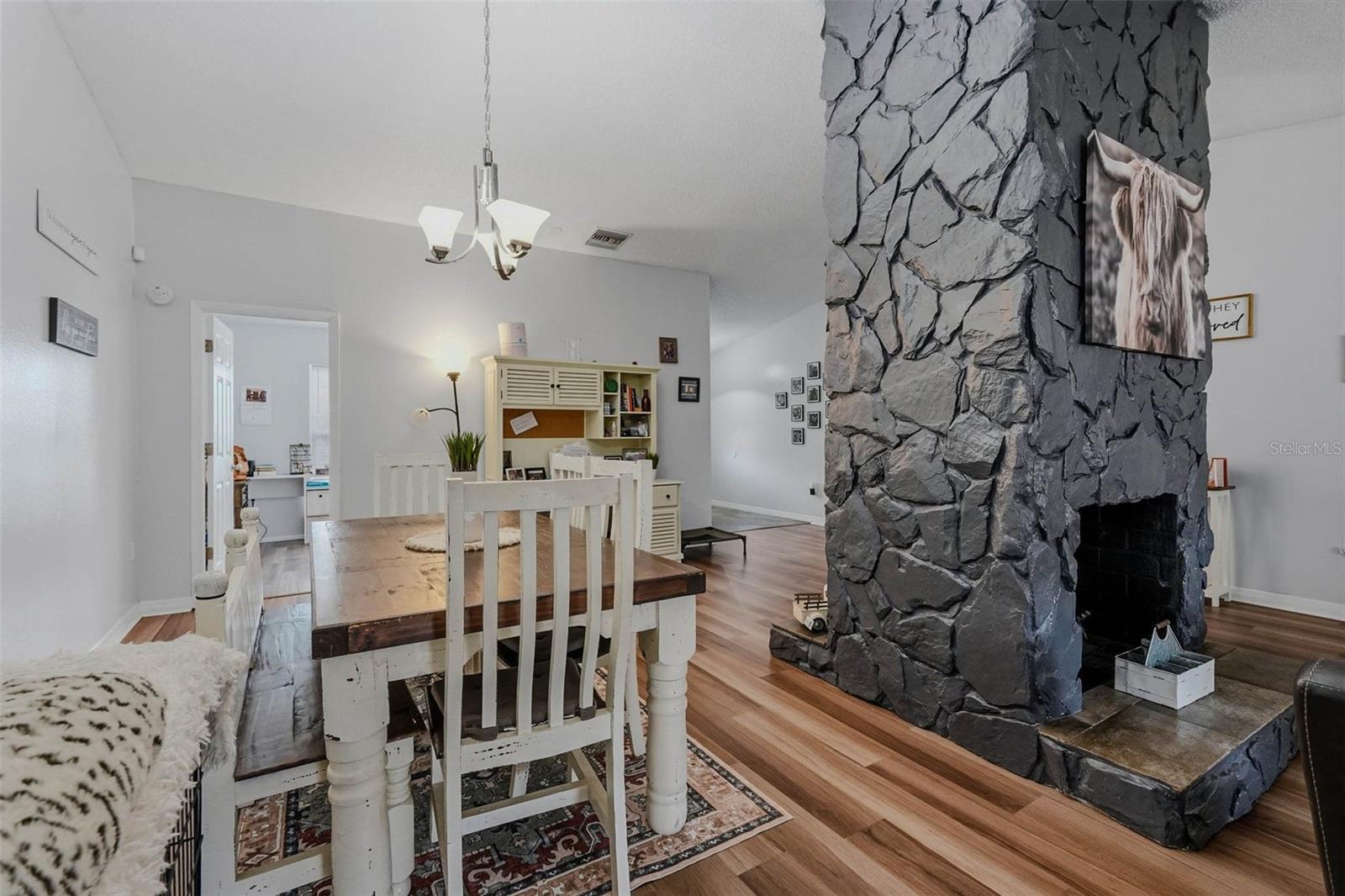 Image 10 of 49 For 9062 Blackstone Street