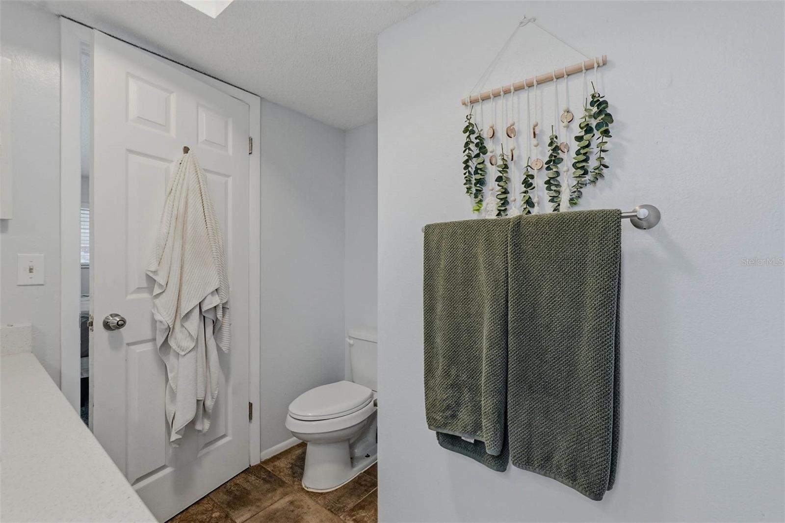 Image 28 of 49 For 9062 Blackstone Street