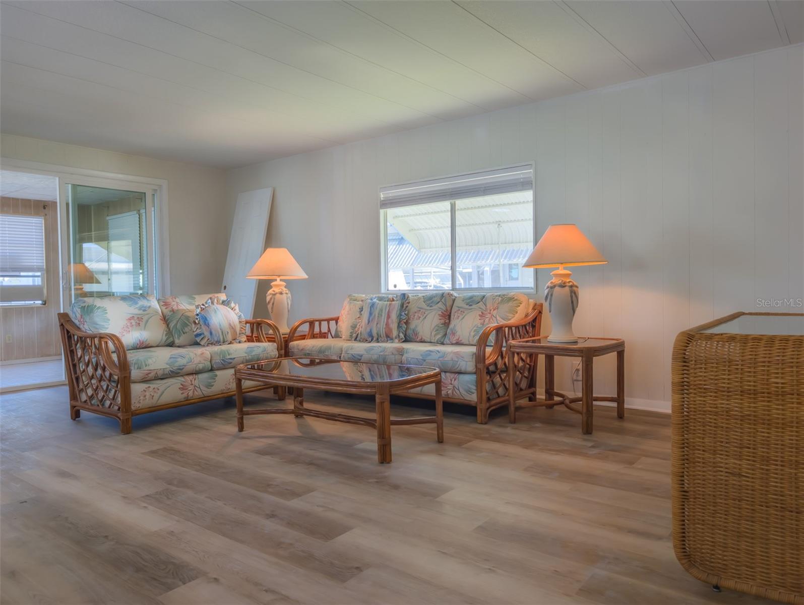 Image 15 of 71 For 229 Dixie  