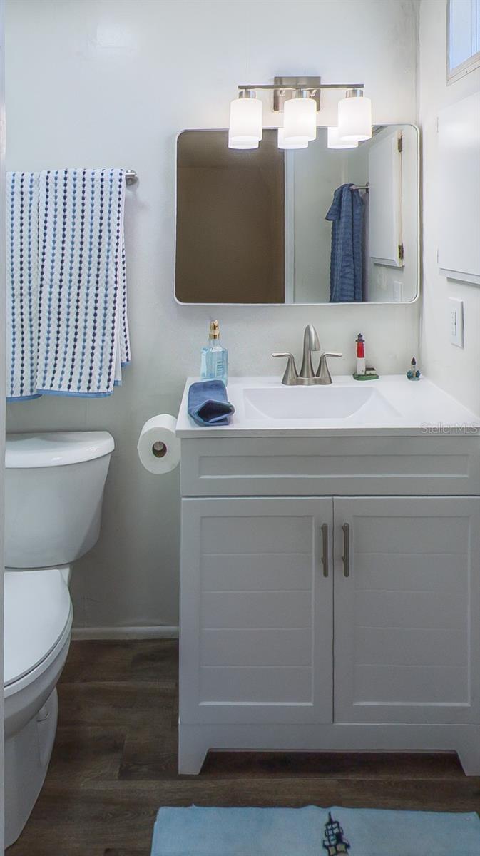 Image 27 of 71 For 229 Dixie  