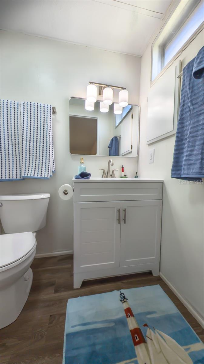 Image 29 of 71 For 229 Dixie  