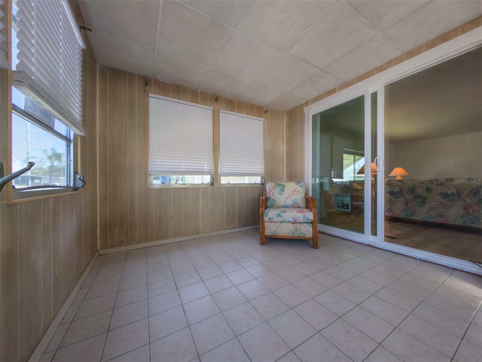 Image 4 of 71 For 229 Dixie  