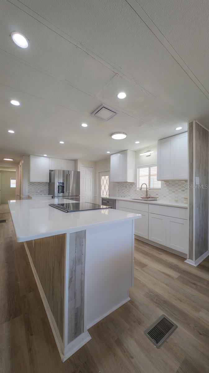 Image 41 of 71 For 229 Dixie  