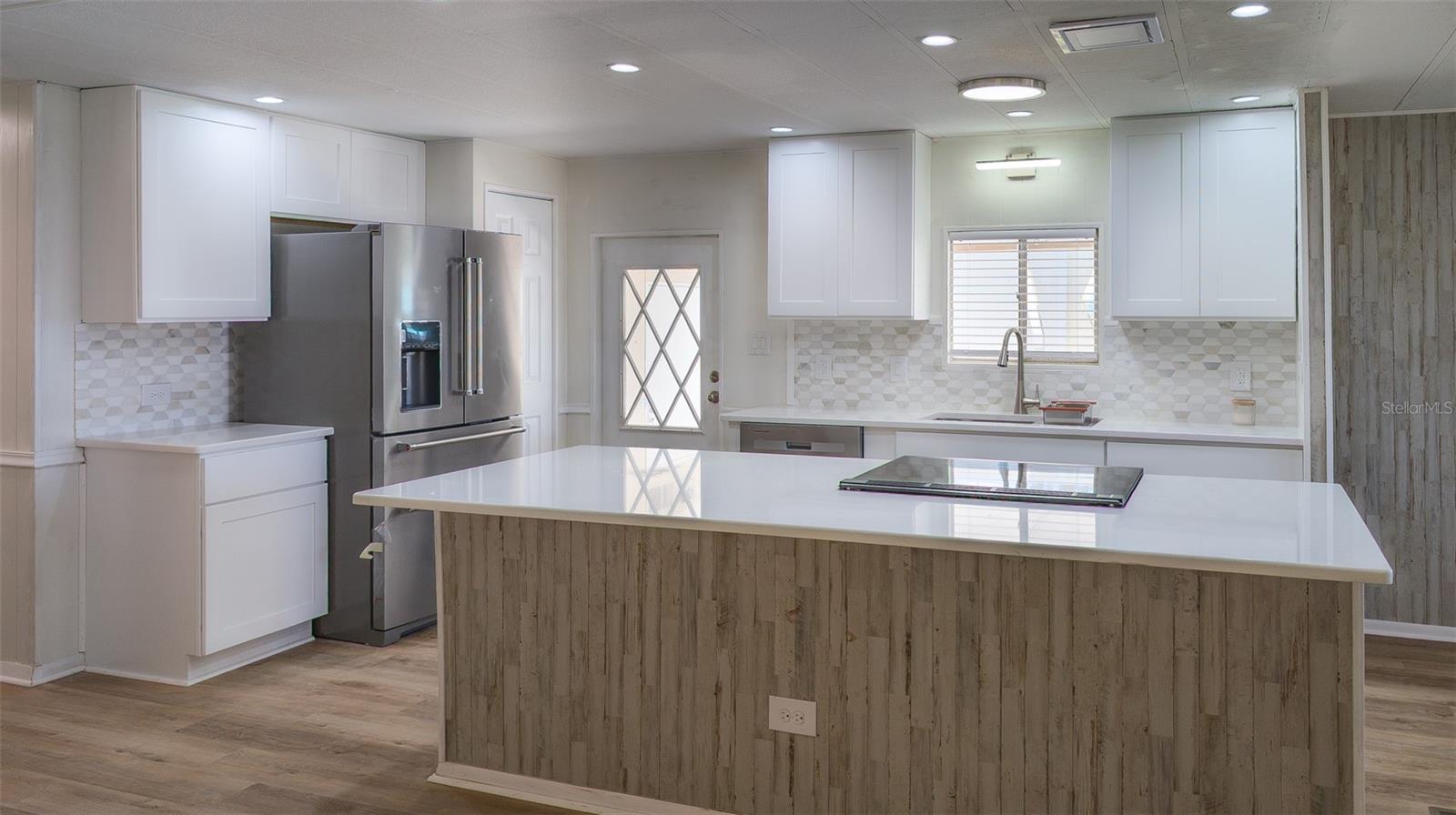 Image 42 of 71 For 229 Dixie  