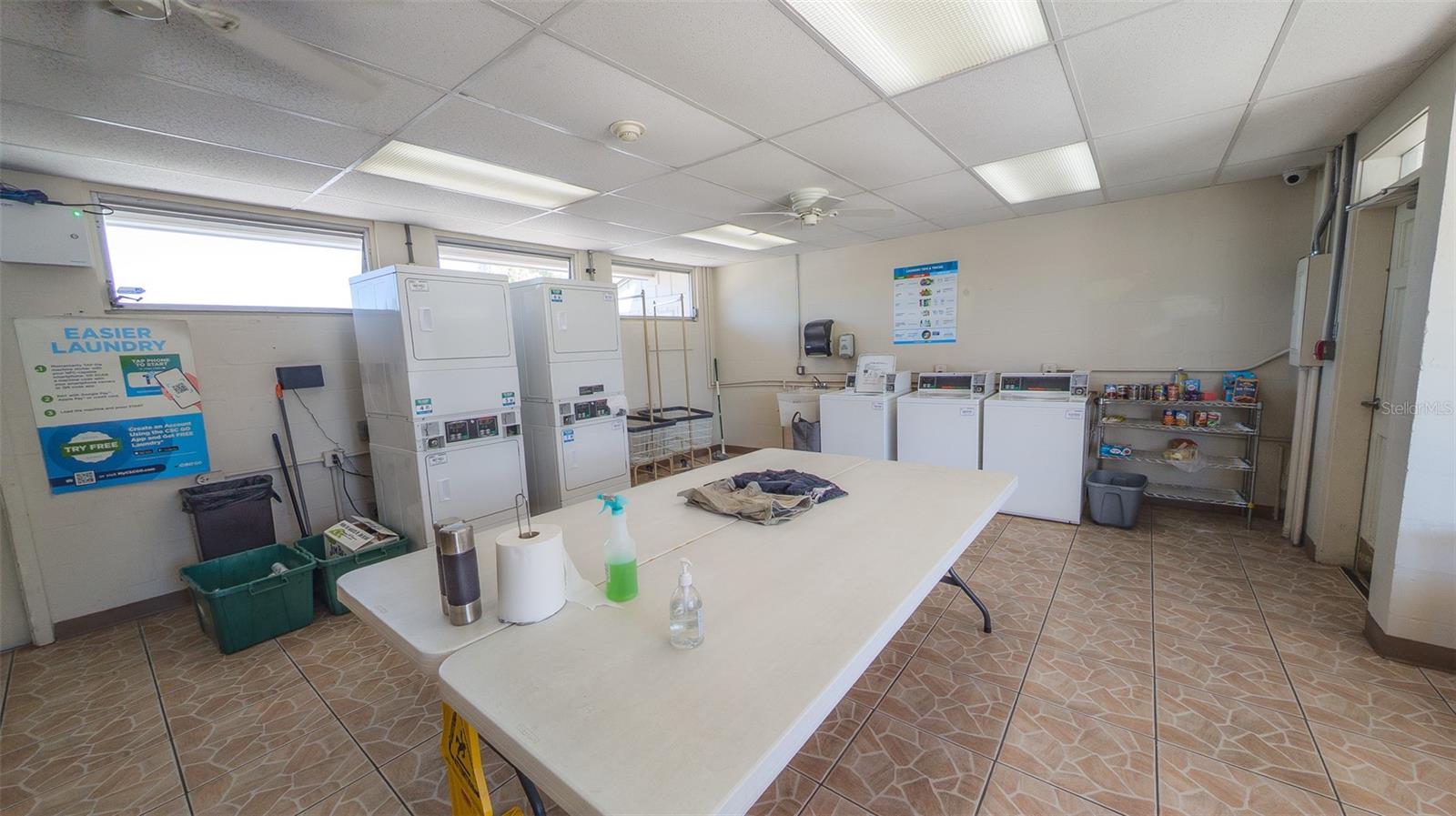 Image 49 of 71 For 229 Dixie  