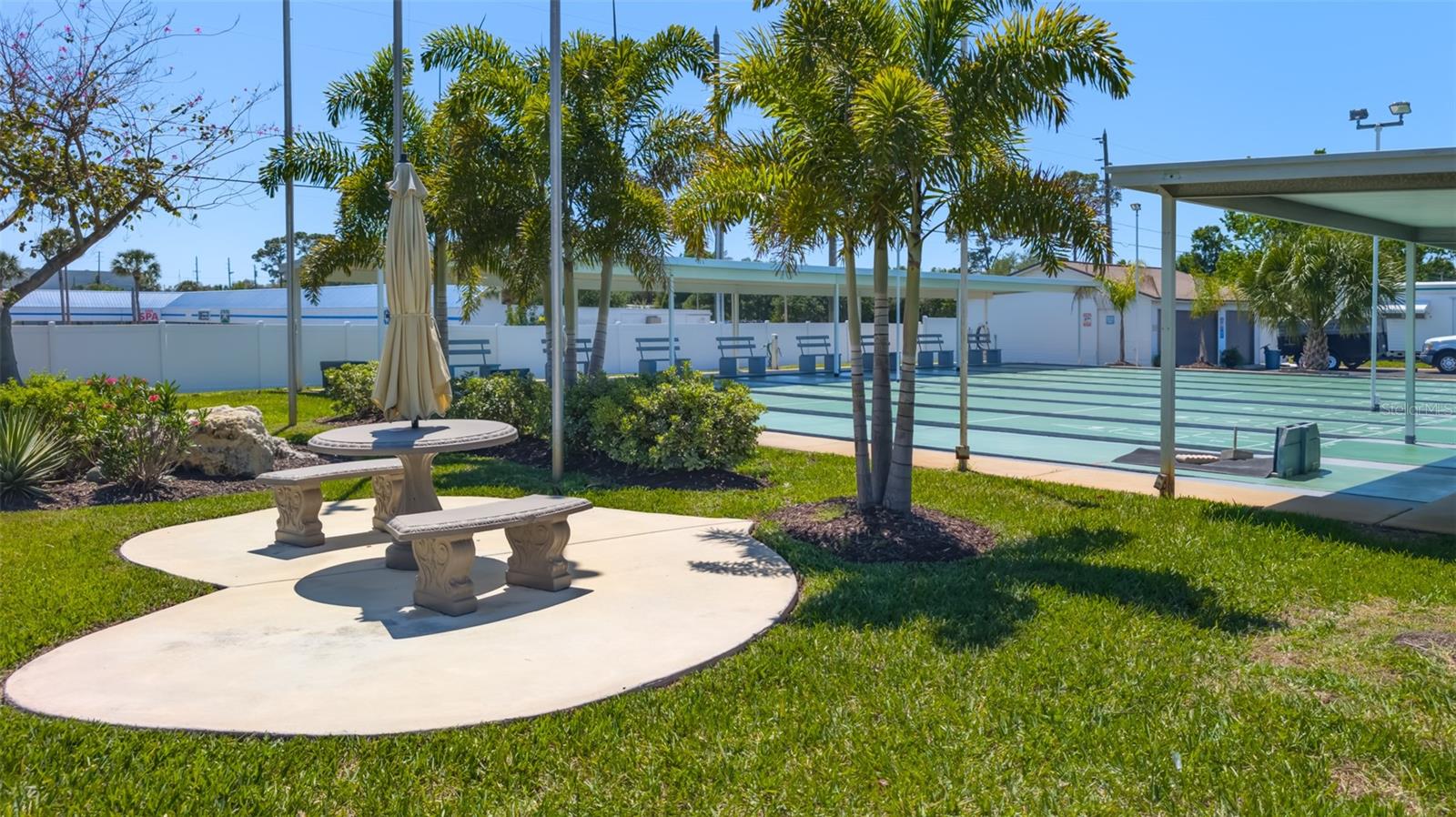 Image 55 of 71 For 229 Dixie  