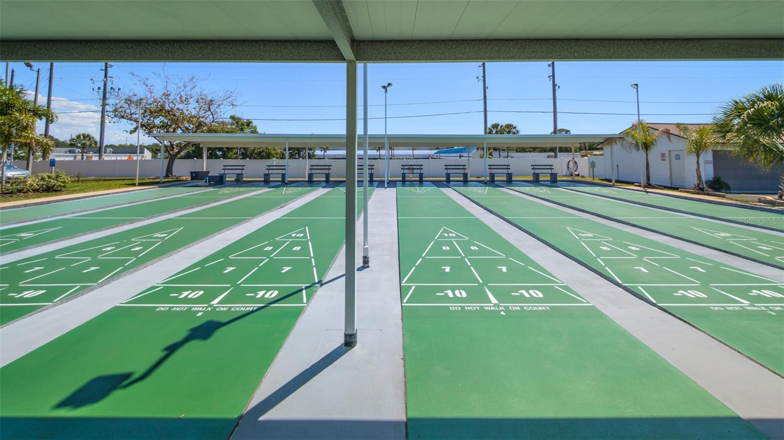 Image 57 of 71 For 229 Dixie  