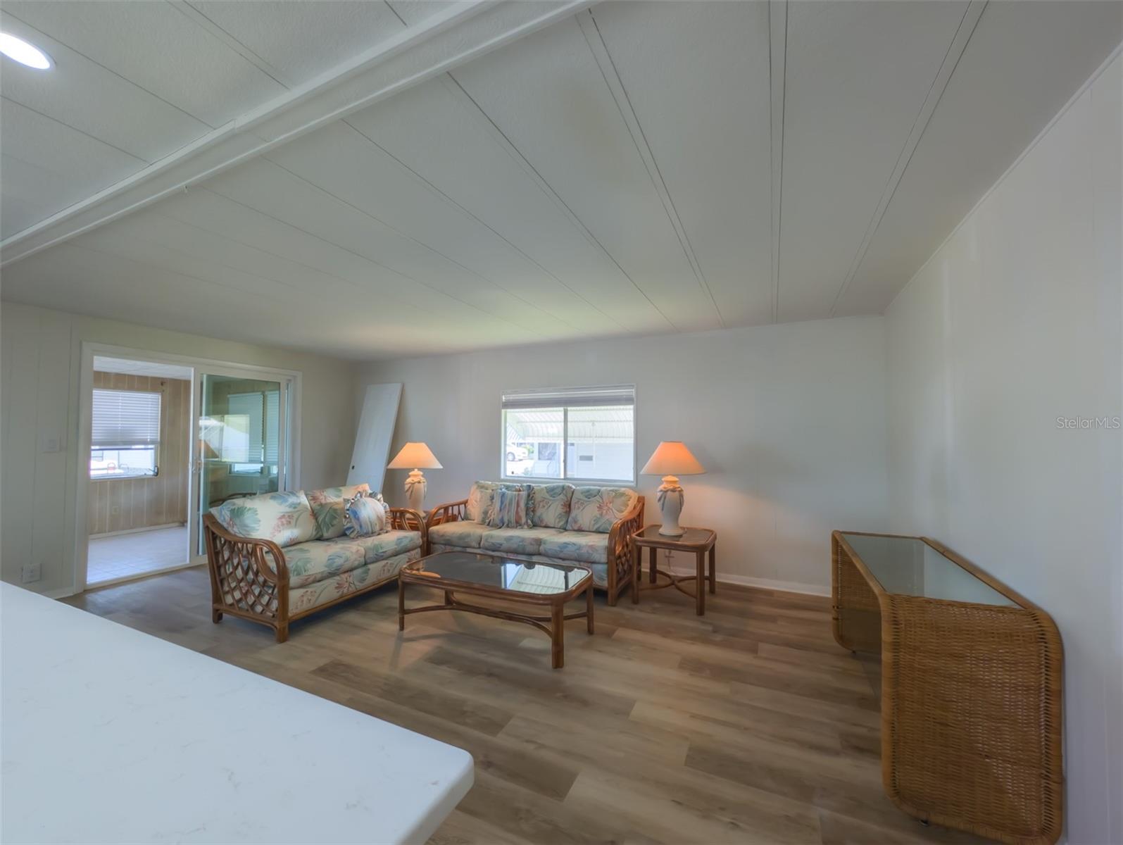 Image 6 of 71 For 229 Dixie  