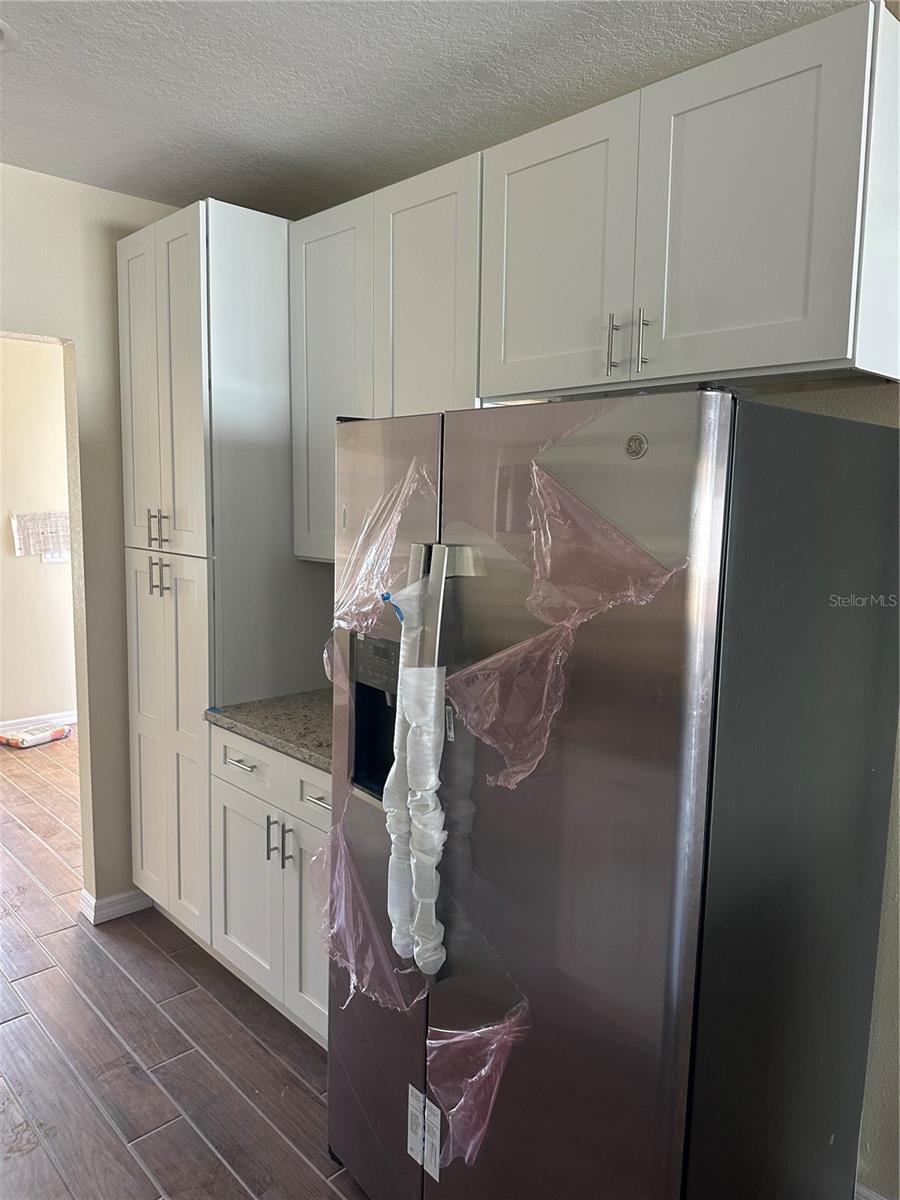 Image 13 of 17 For 1072 Bridlewood Way