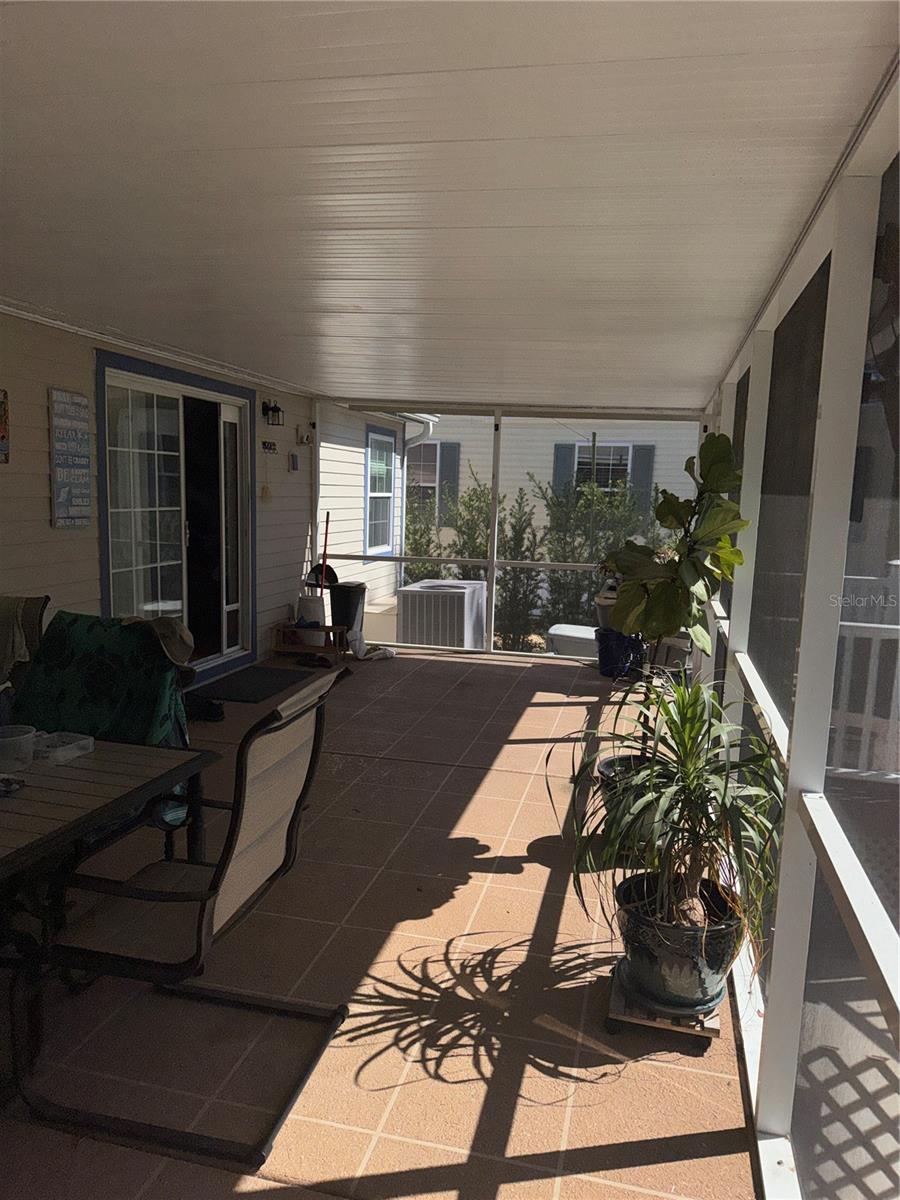 Image 23 of 28 For 20732 Grove Loop 630