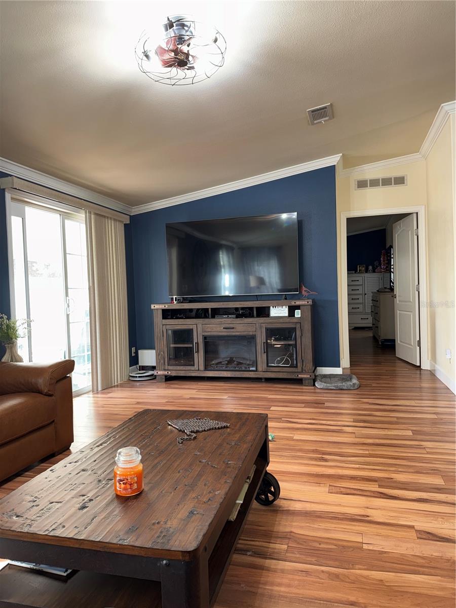 Image 6 of 28 For 20732 Grove Loop 630