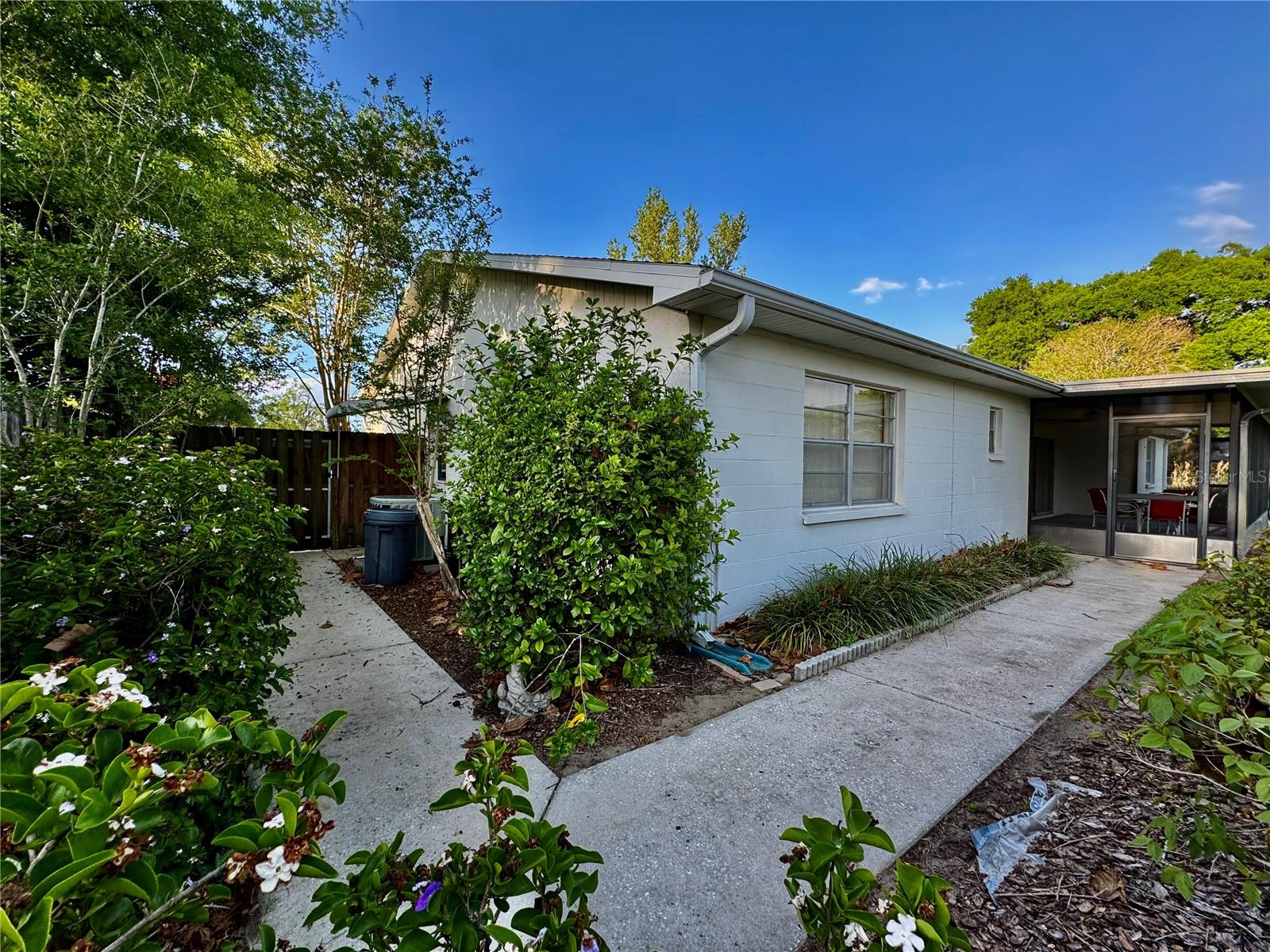 Image 12 of 35 For 1709 Sakura Drive