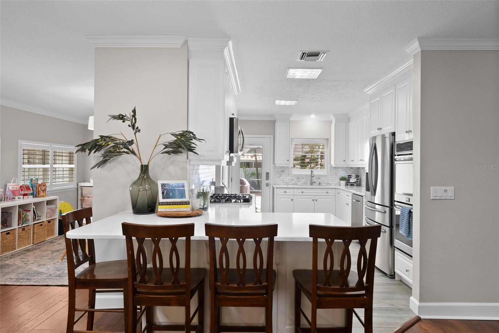 Image 7 of 41 For 4002 Kensington Avenue