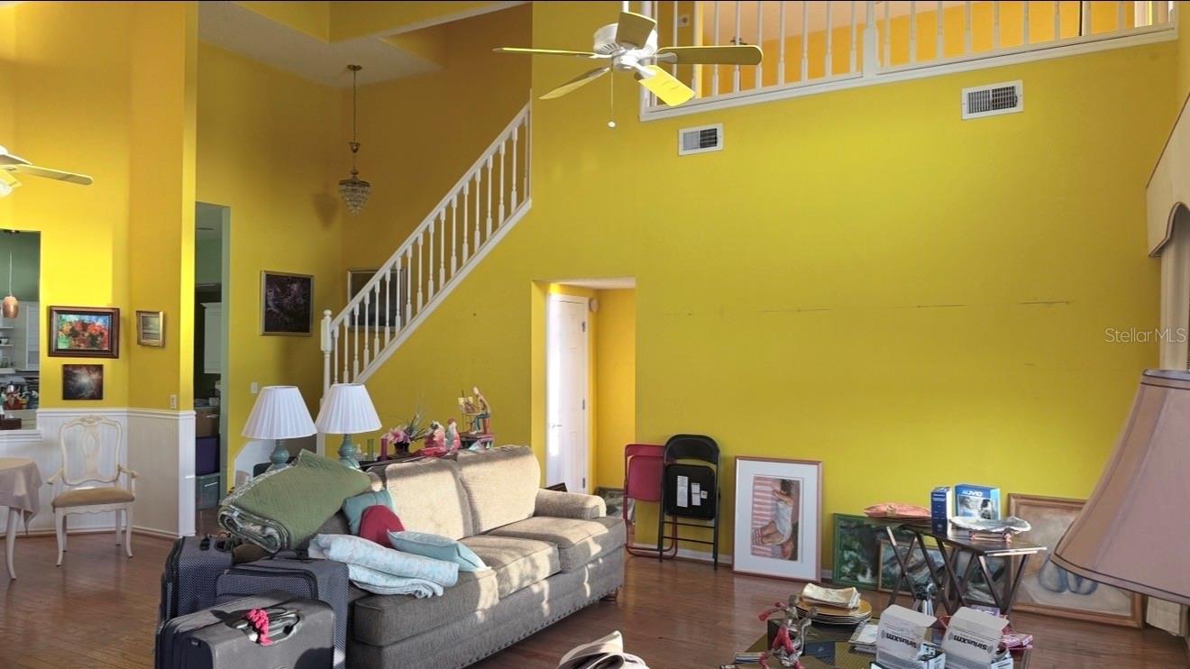 Image 10 of 93 For 649 Masterpiece Drive 156