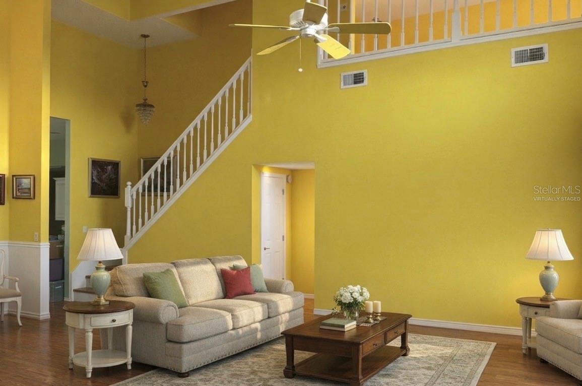 Image 11 of 93 For 649 Masterpiece Drive 156