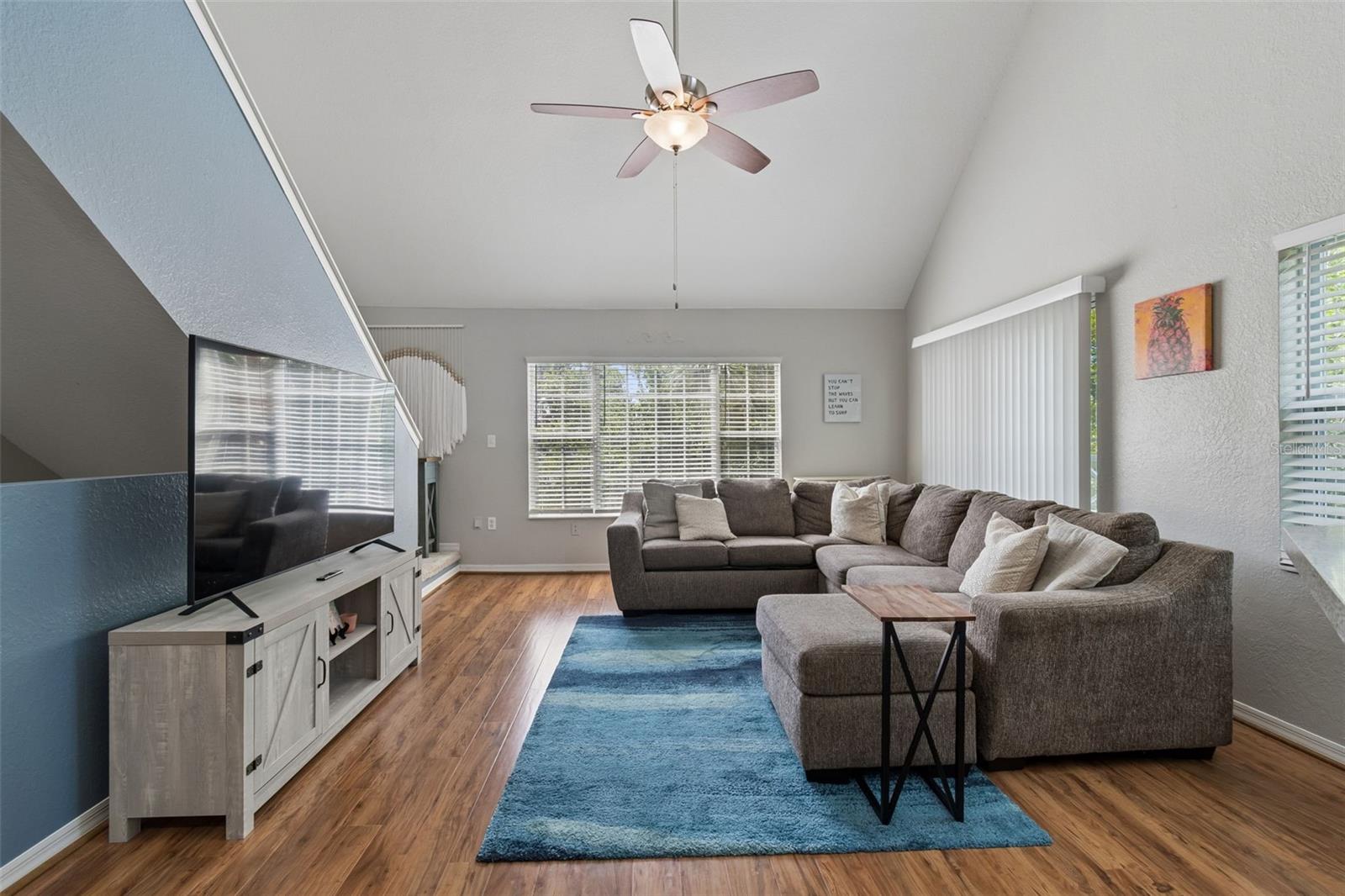 Image 16 of 79 For 10576 Windsor Lake Court 41