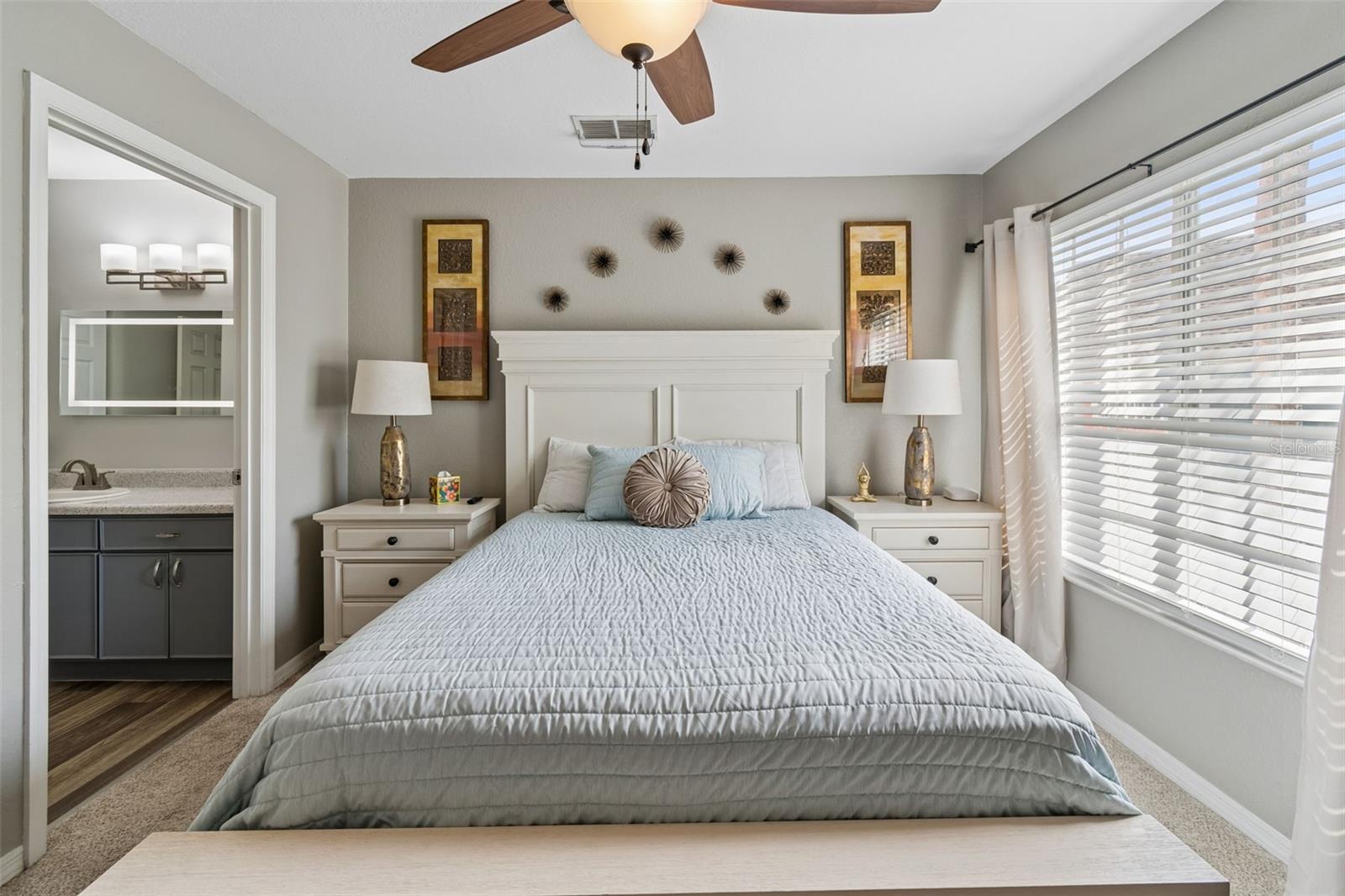 Image 23 of 79 For 10576 Windsor Lake Court 41