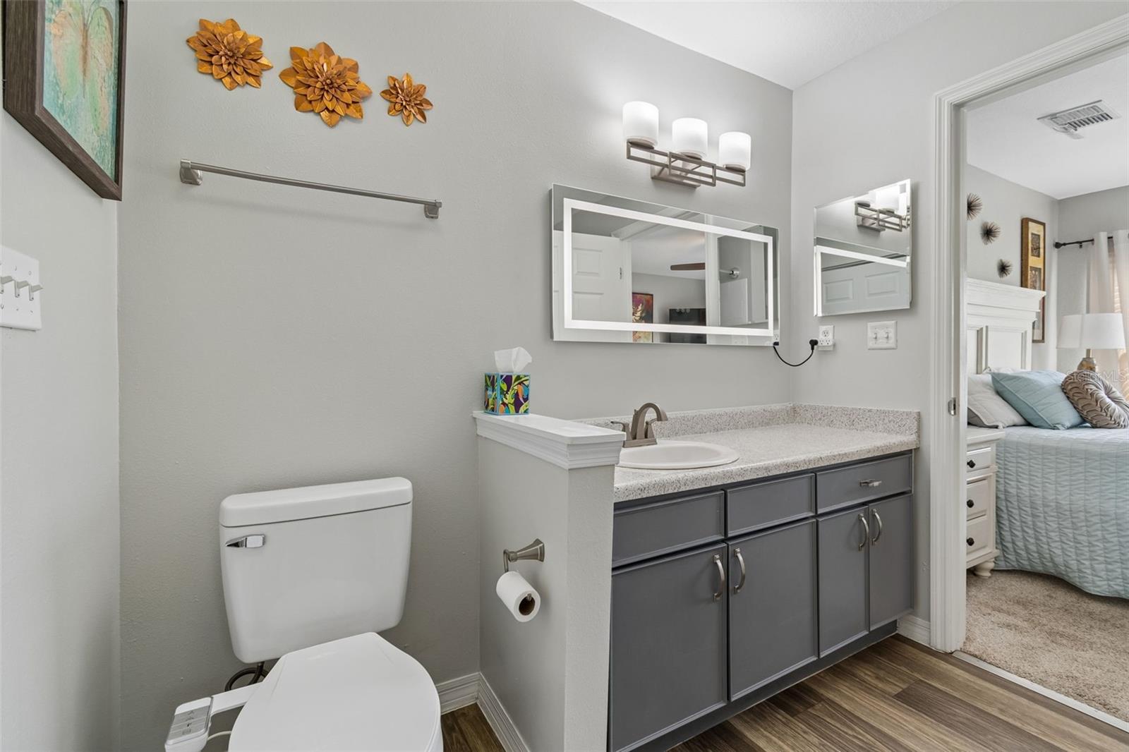 Image 29 of 79 For 10576 Windsor Lake Court 41