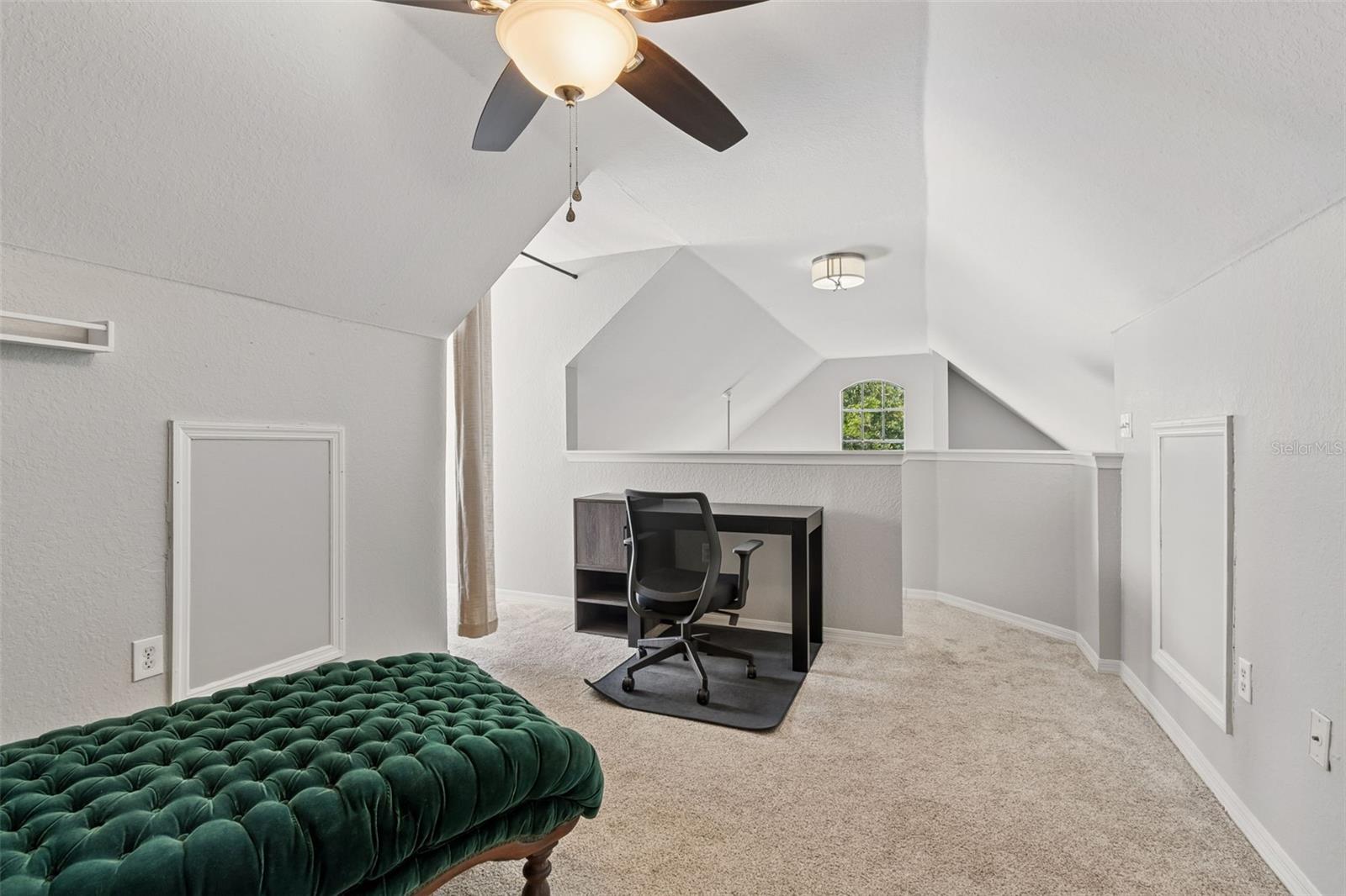 Image 43 of 79 For 10576 Windsor Lake Court 41