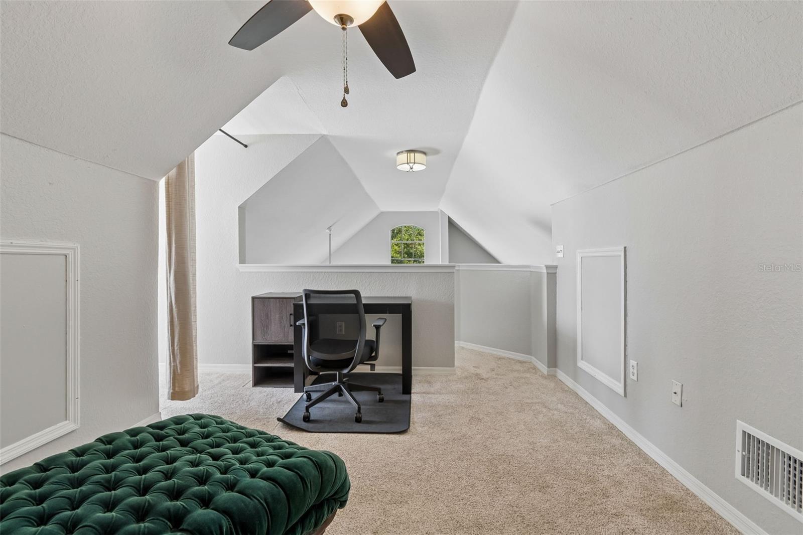 Image 45 of 79 For 10576 Windsor Lake Court 41