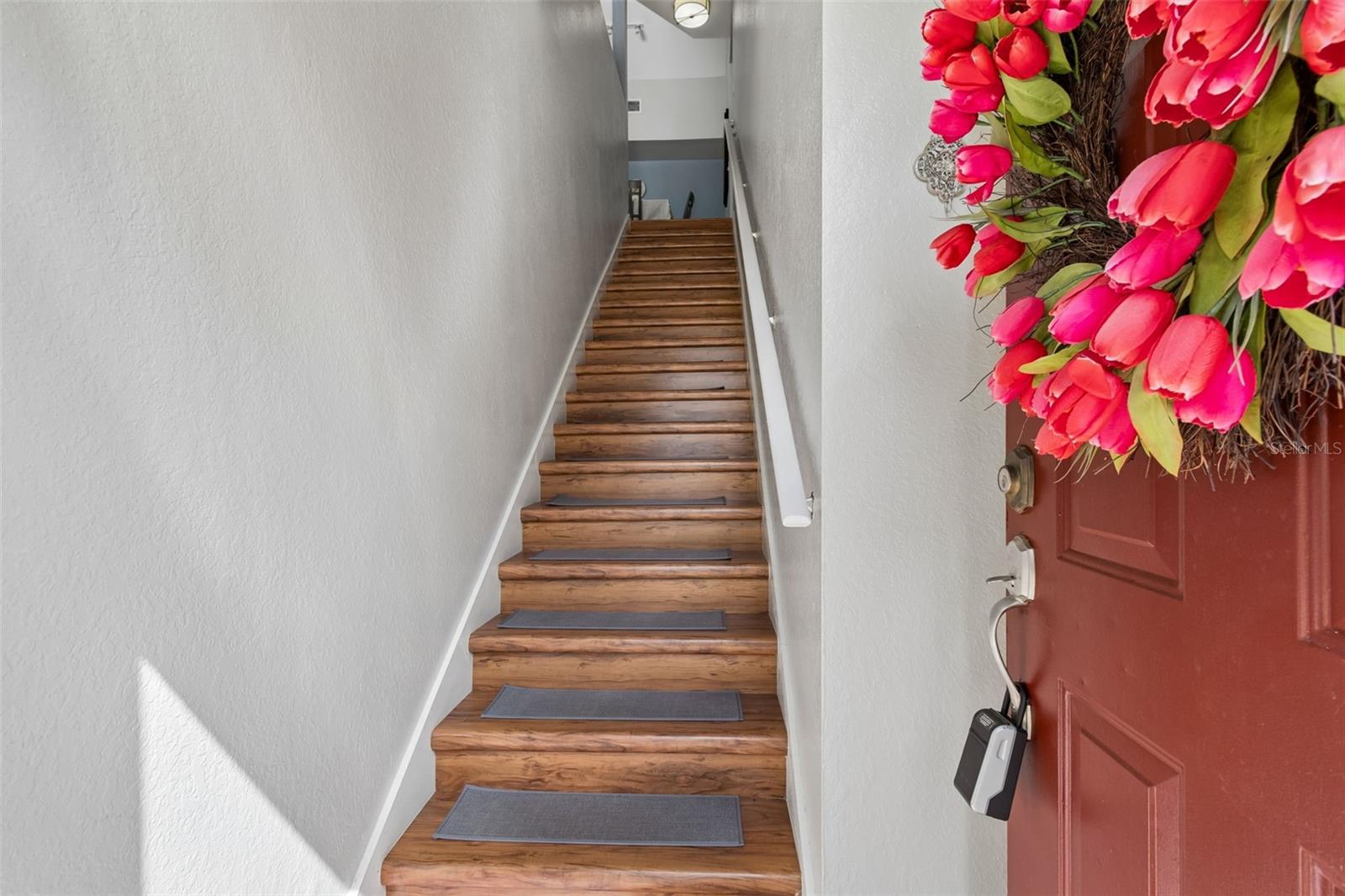 Image 5 of 79 For 10576 Windsor Lake Court 41