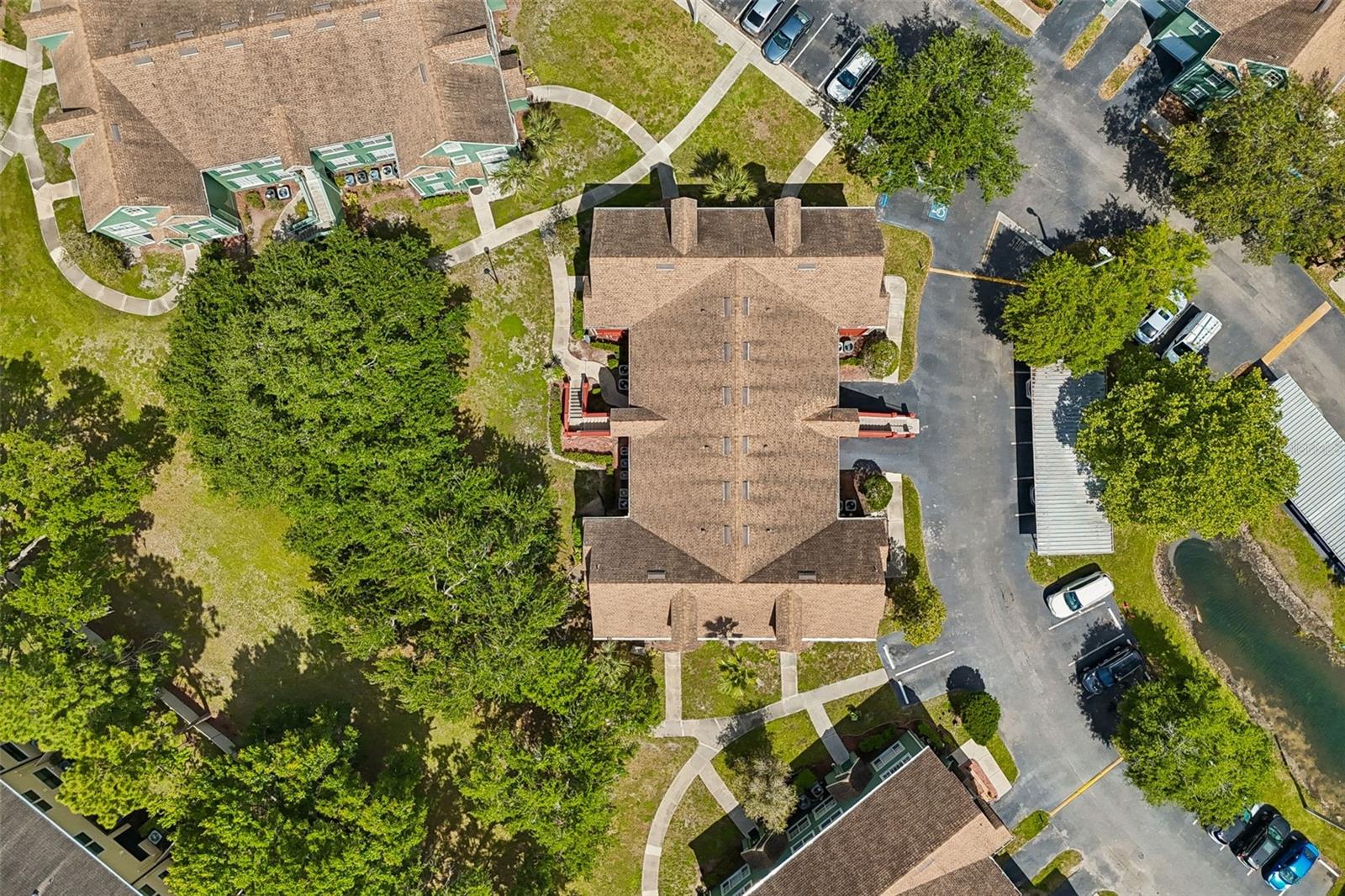 Image 54 of 79 For 10576 Windsor Lake Court 41