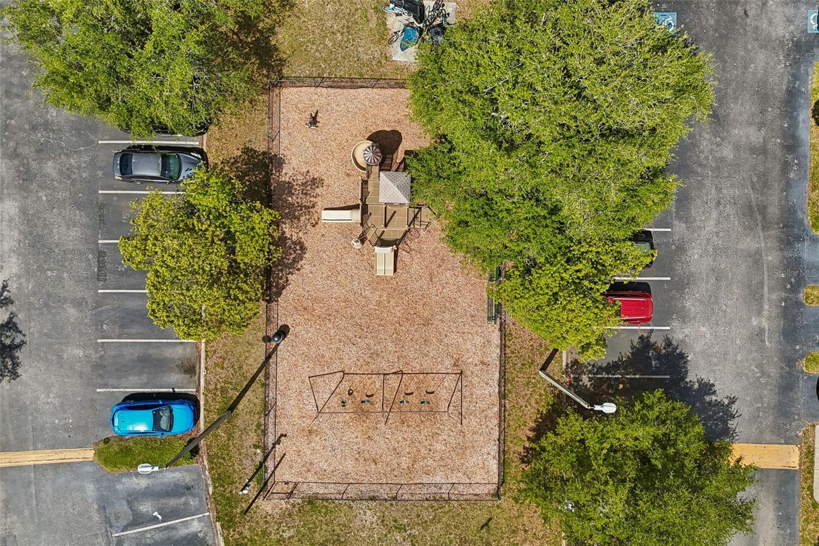 Image 57 of 79 For 10576 Windsor Lake Court 41