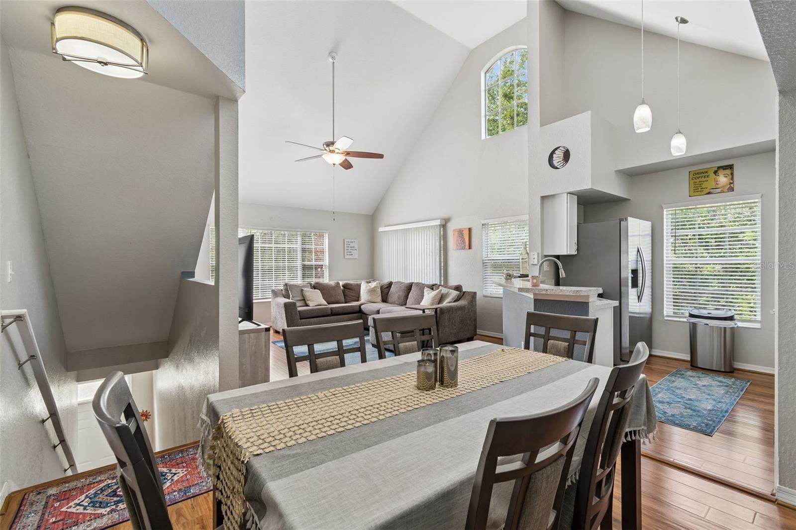 Image 8 of 79 For 10576 Windsor Lake Court 41