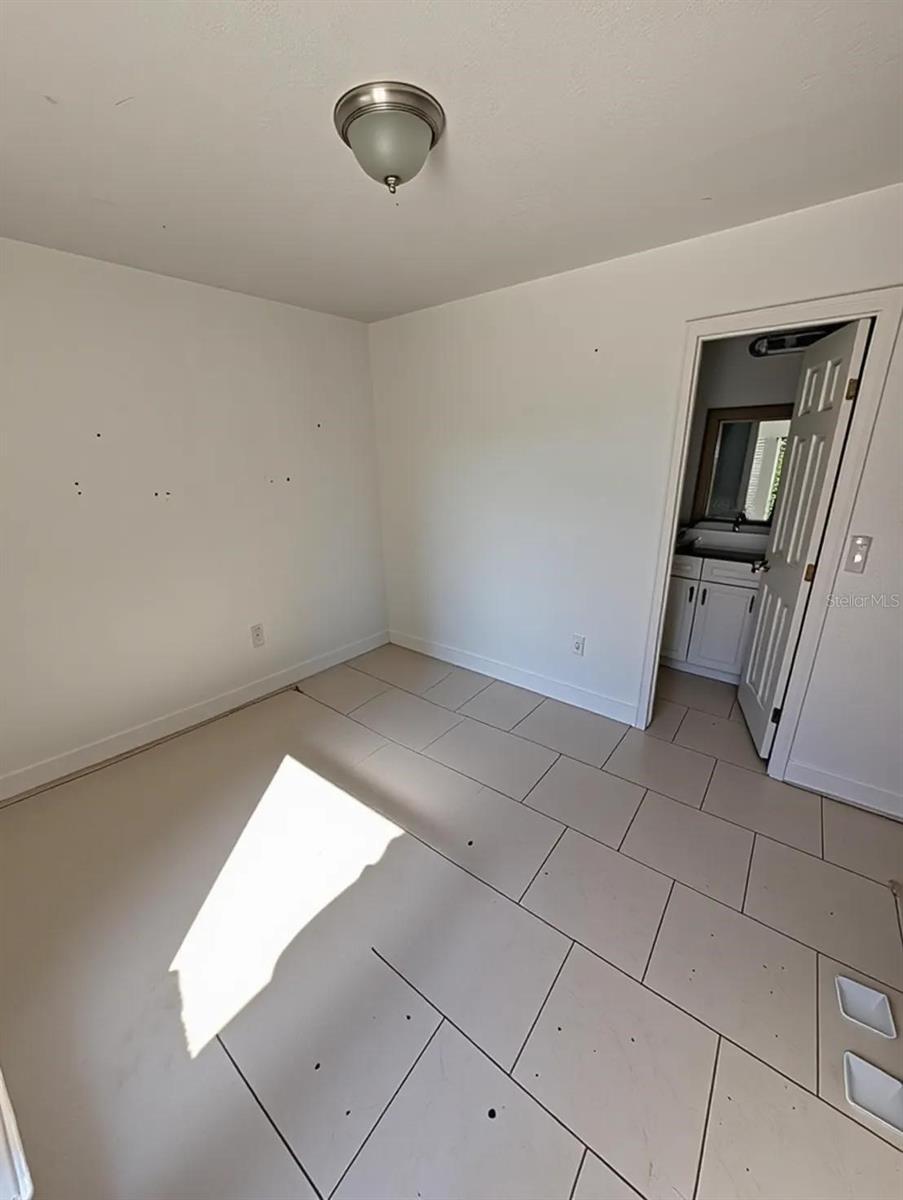 Image 14 of 61 For 3713 Clifton Street