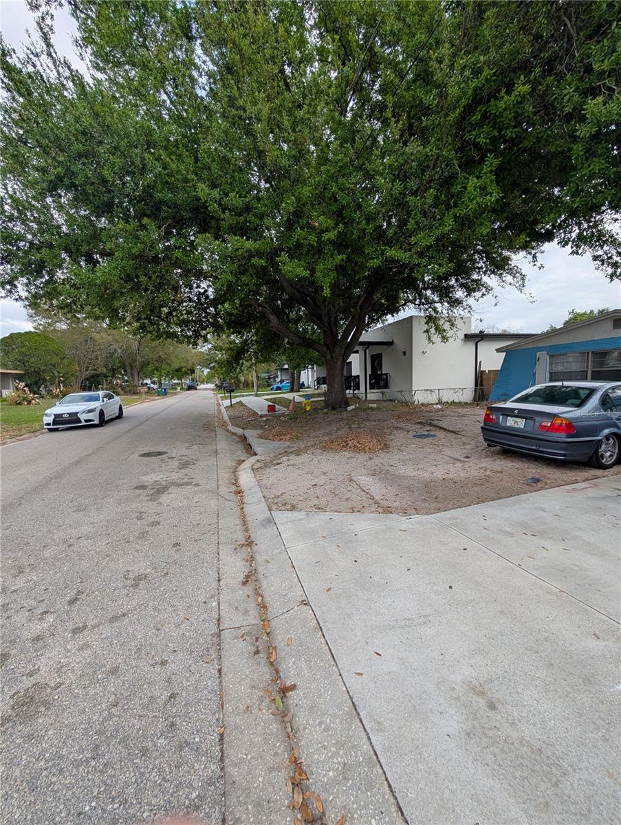 Image 42 of 61 For 3713 Clifton Street