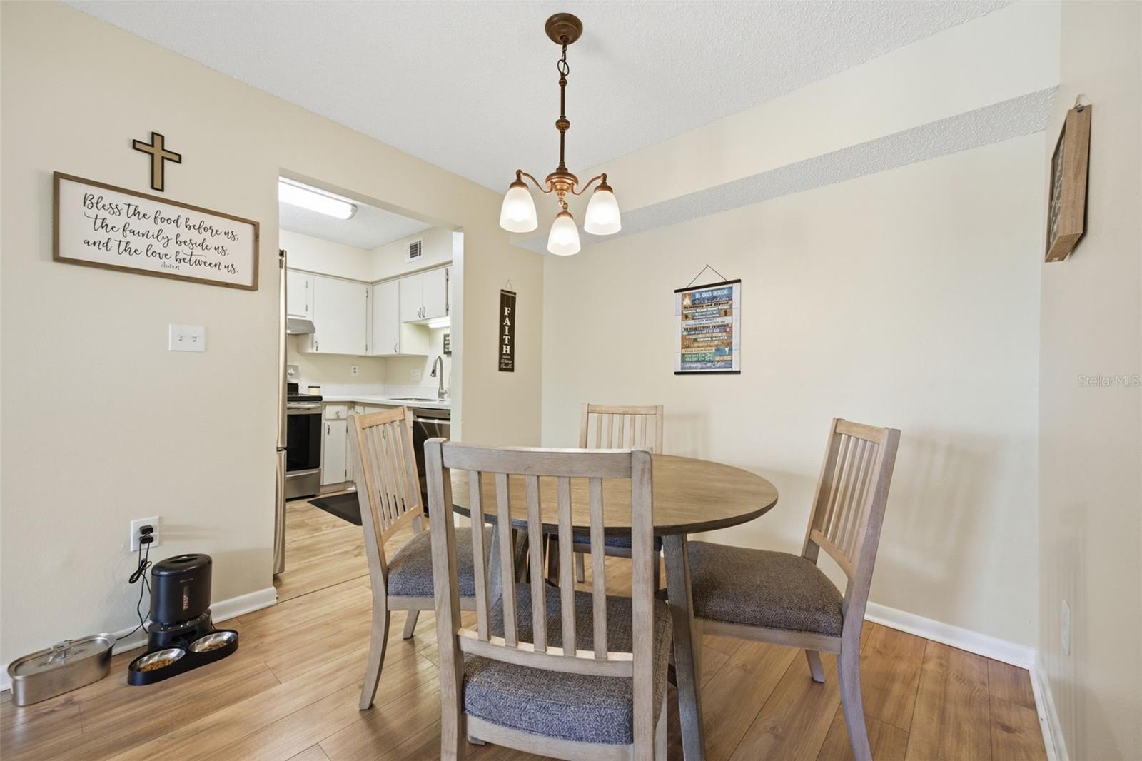 Image 12 of 36 For 2690 Coral Landings Boulevard 133