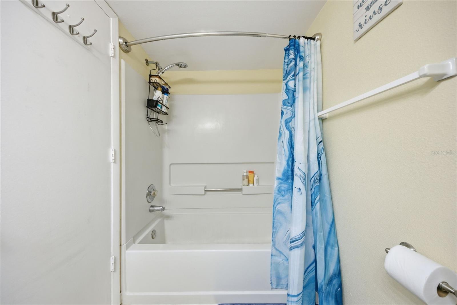 Image 21 of 36 For 2690 Coral Landings Boulevard 133