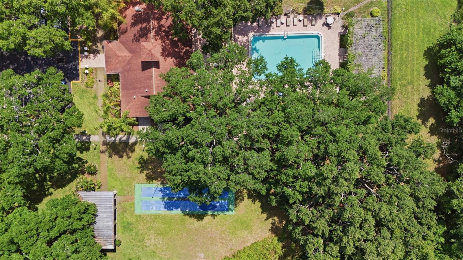 Image 28 of 36 For 2690 Coral Landings Boulevard 133