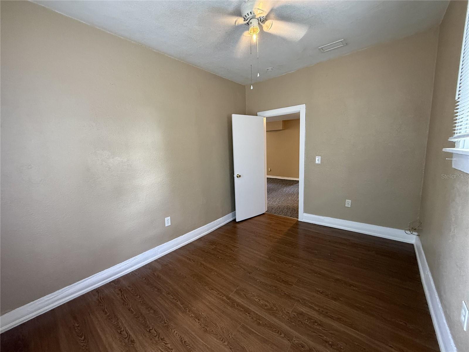 Image 11 of 19 For 314 Crescent Drive