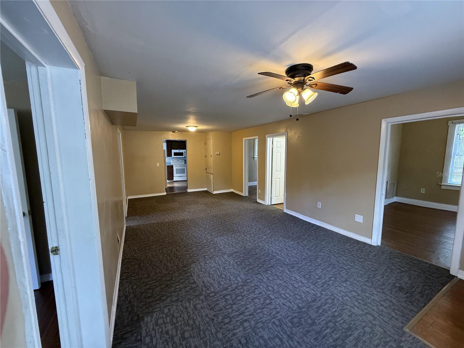 Image 4 of 19 For 314 Crescent Drive