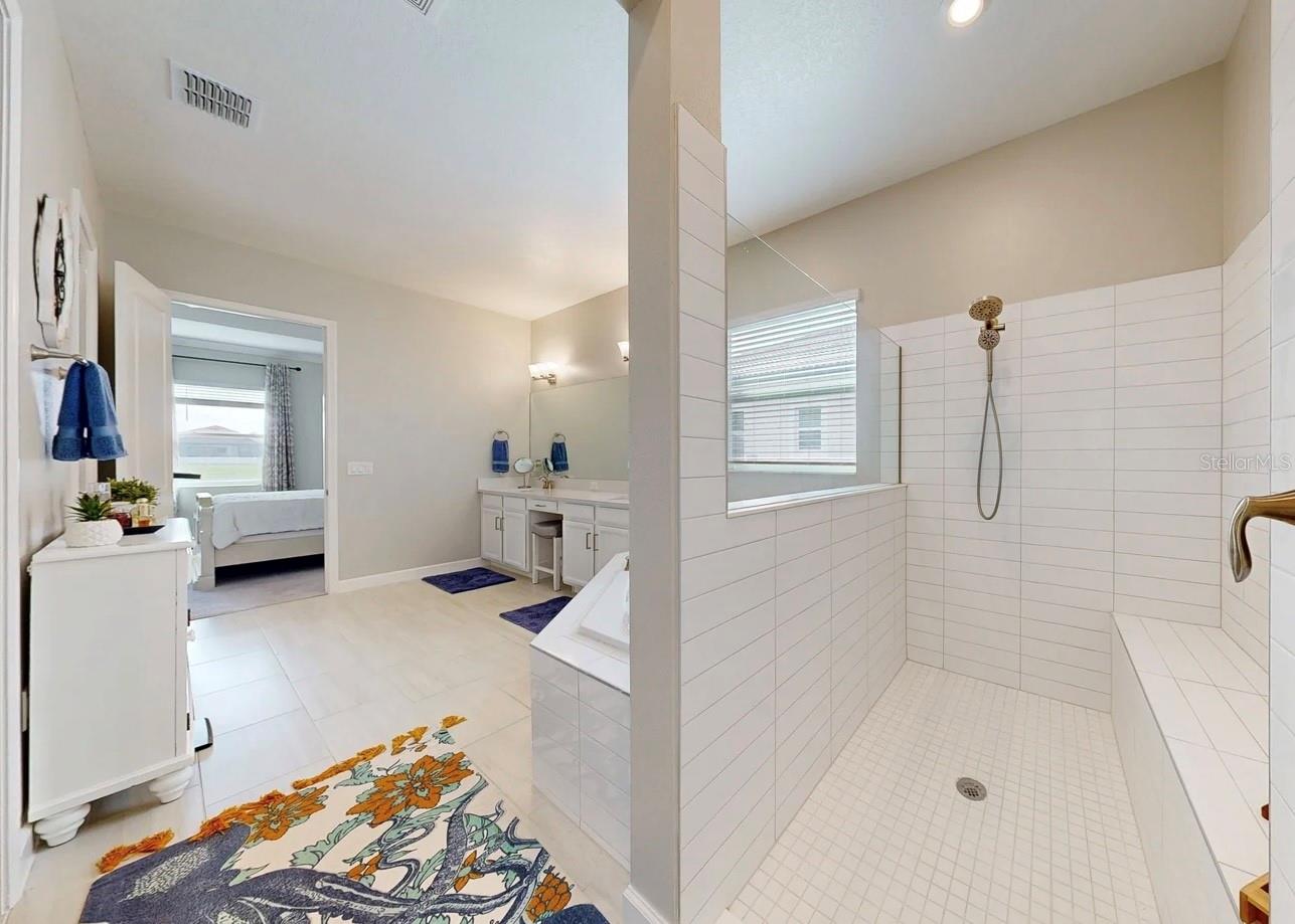 Image 26 of 53 For 5336 Windy Grove Drive