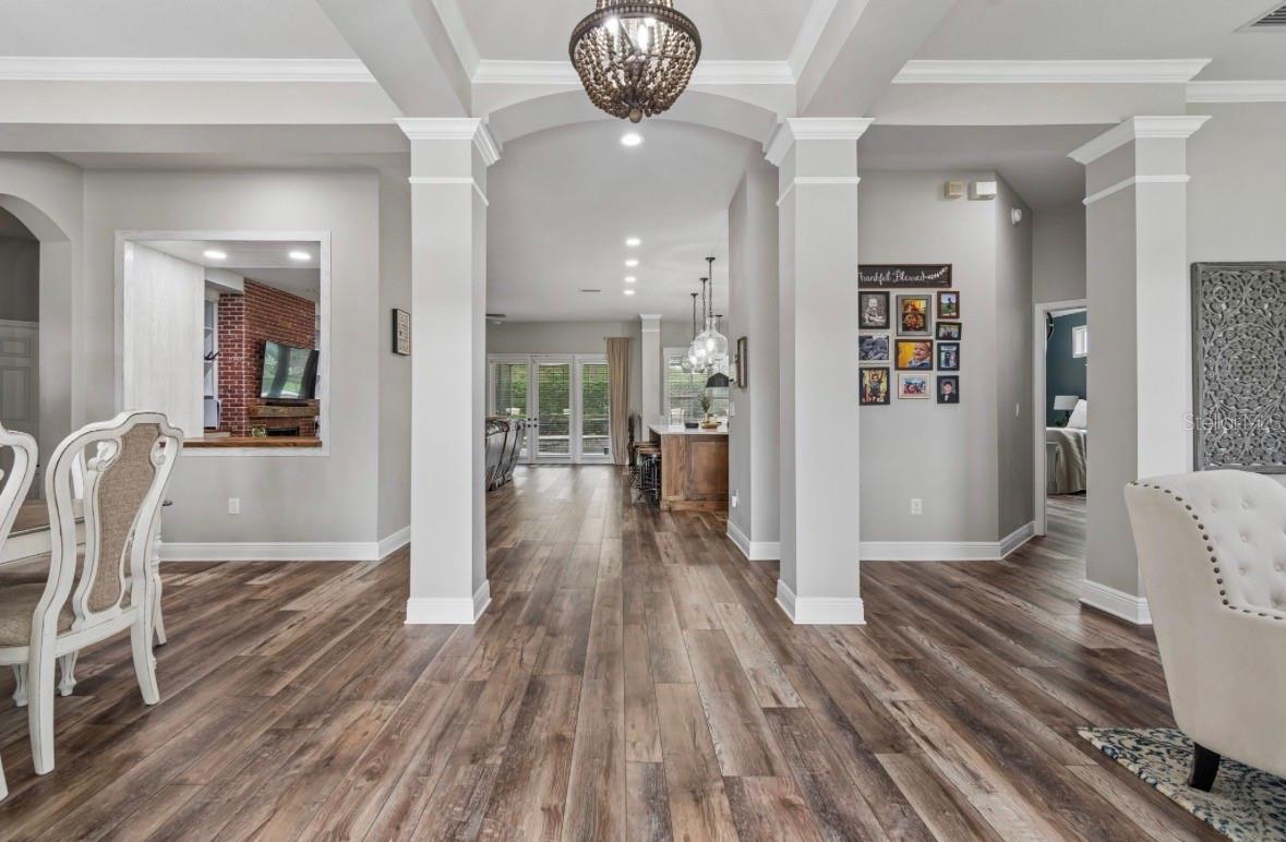 Image 20 of 76 For 19127 Centre Rose Boulevard