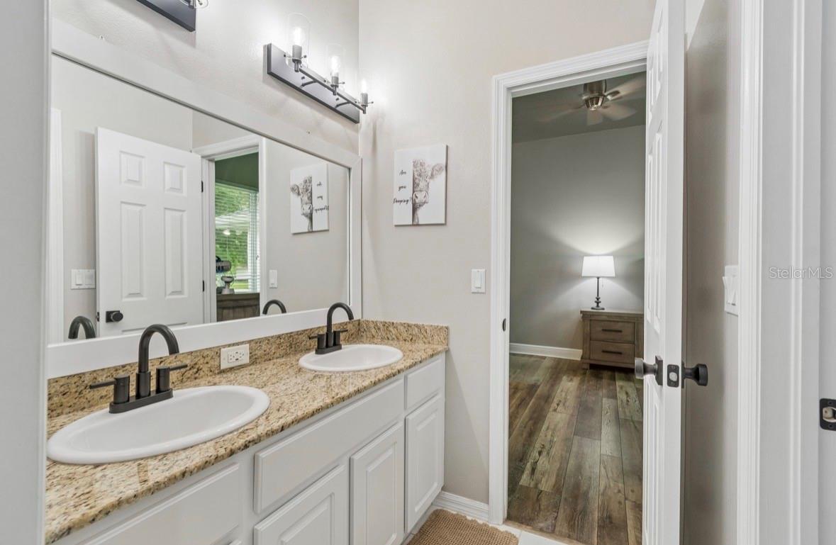 Image 44 of 76 For 19127 Centre Rose Boulevard