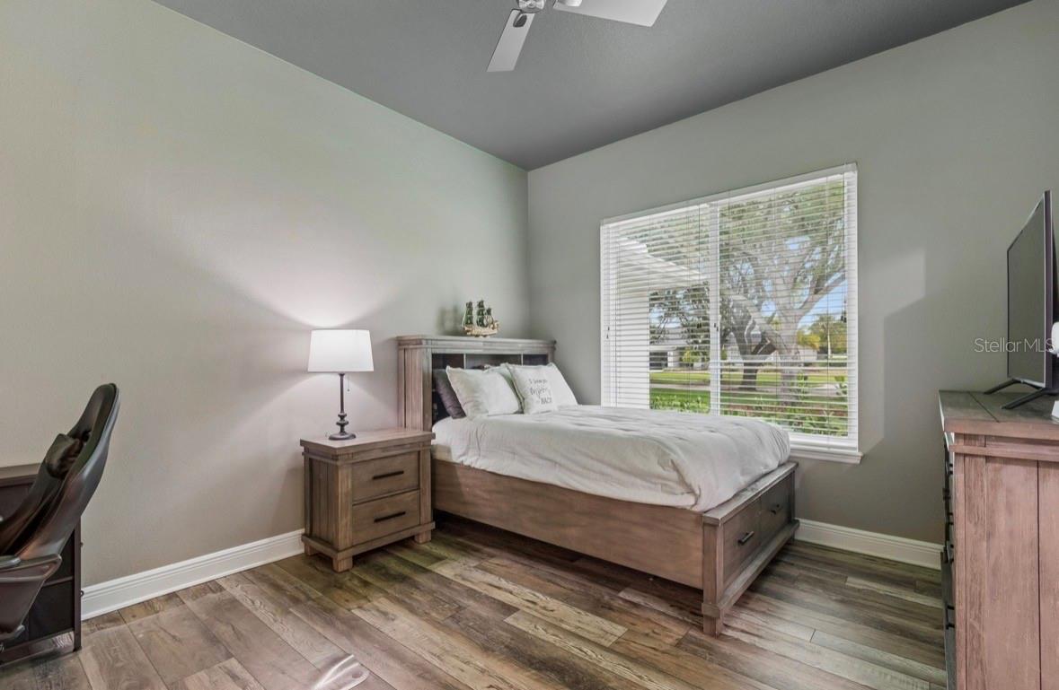 Image 45 of 76 For 19127 Centre Rose Boulevard