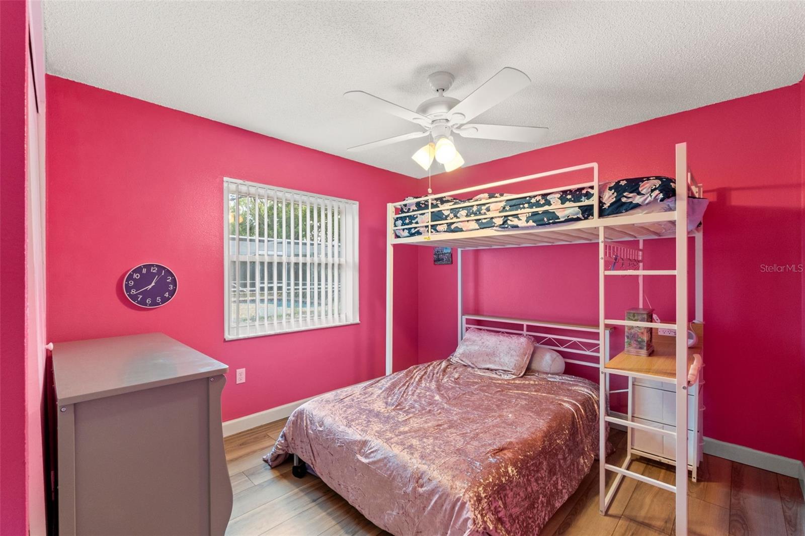 Image 11 of 41 For 8392 Camphor Drive