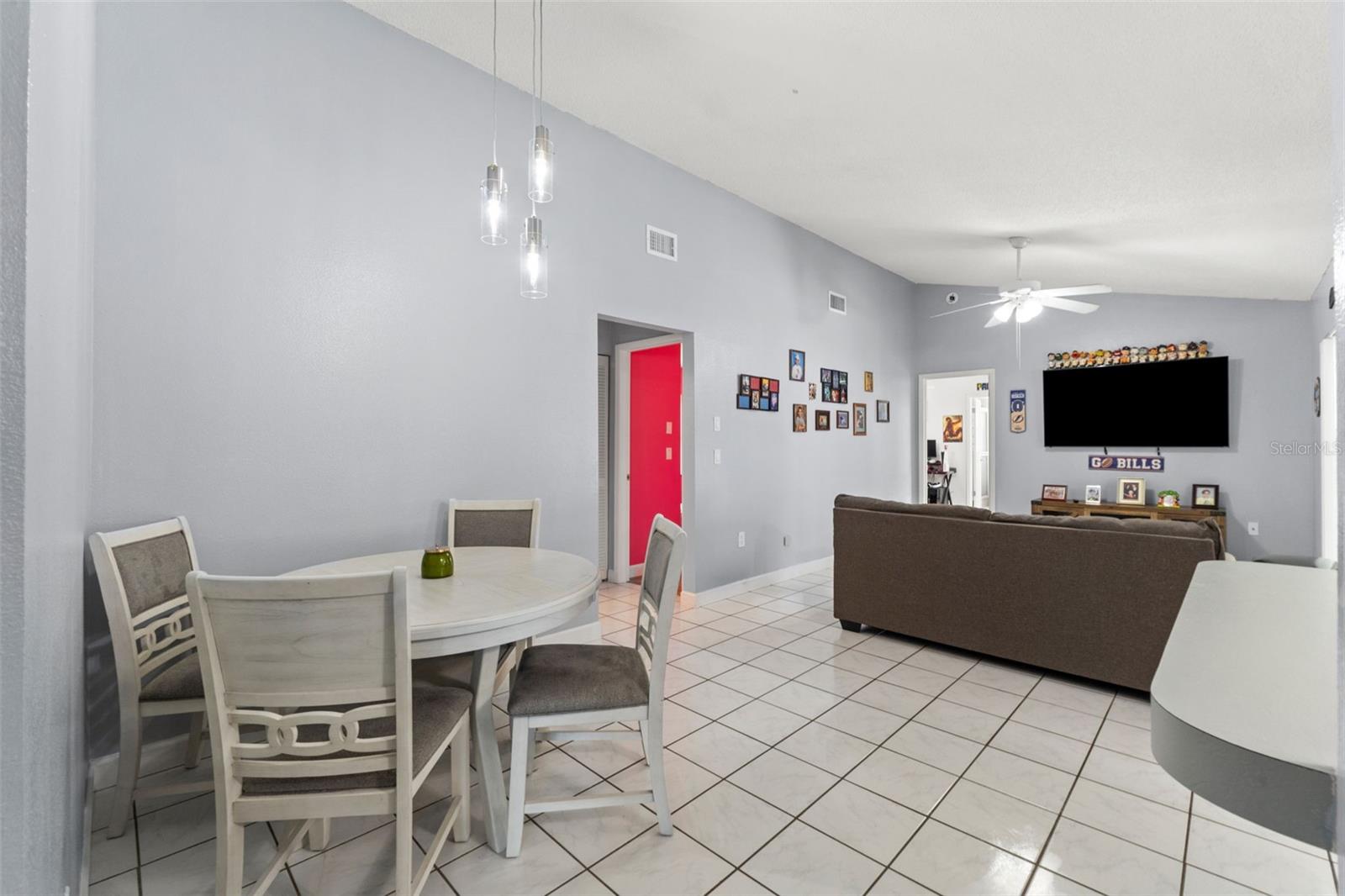 Image 16 of 41 For 8392 Camphor Drive