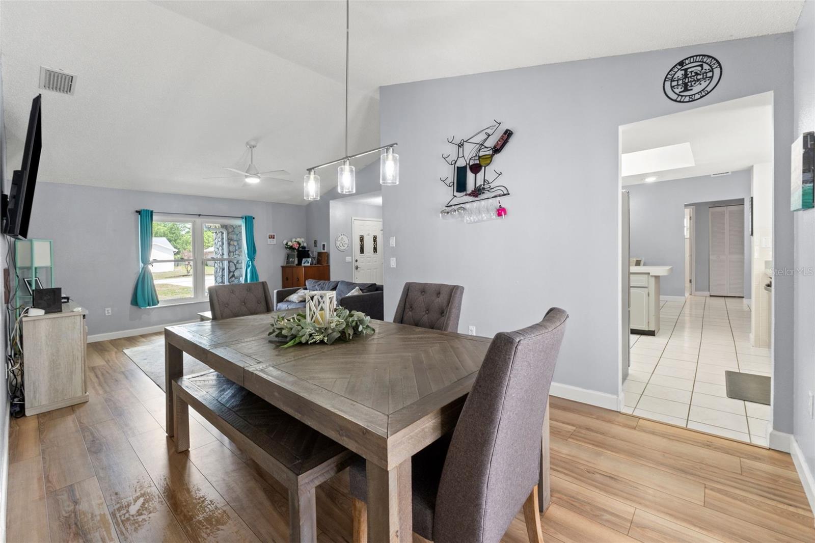 Image 28 of 41 For 8392 Camphor Drive